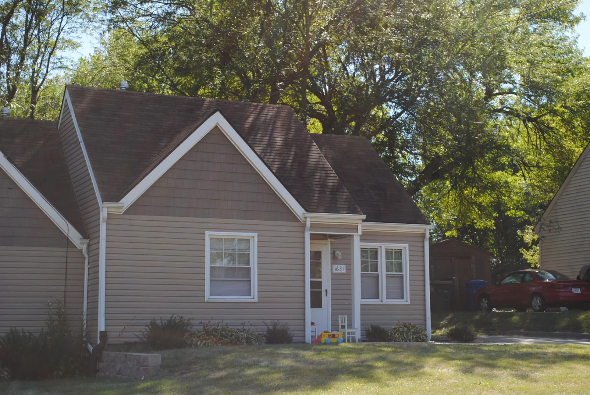 Pioneer Woods 1631 Glenwood Dr.jpg