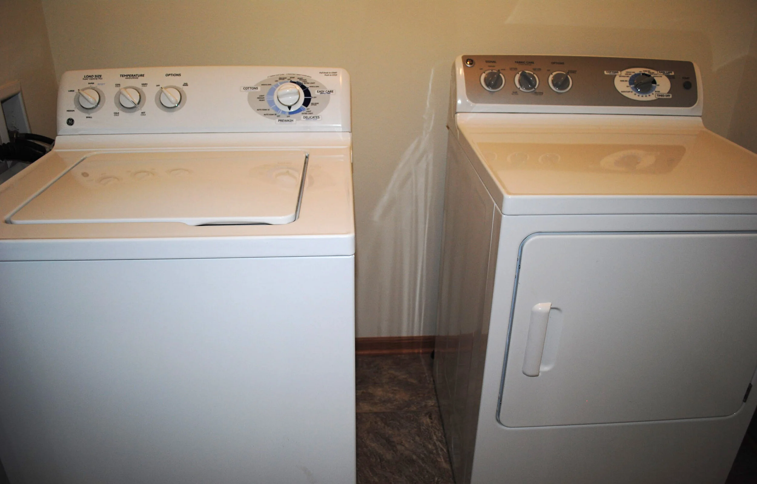 2024 Inside Laundry Room 2.jpg