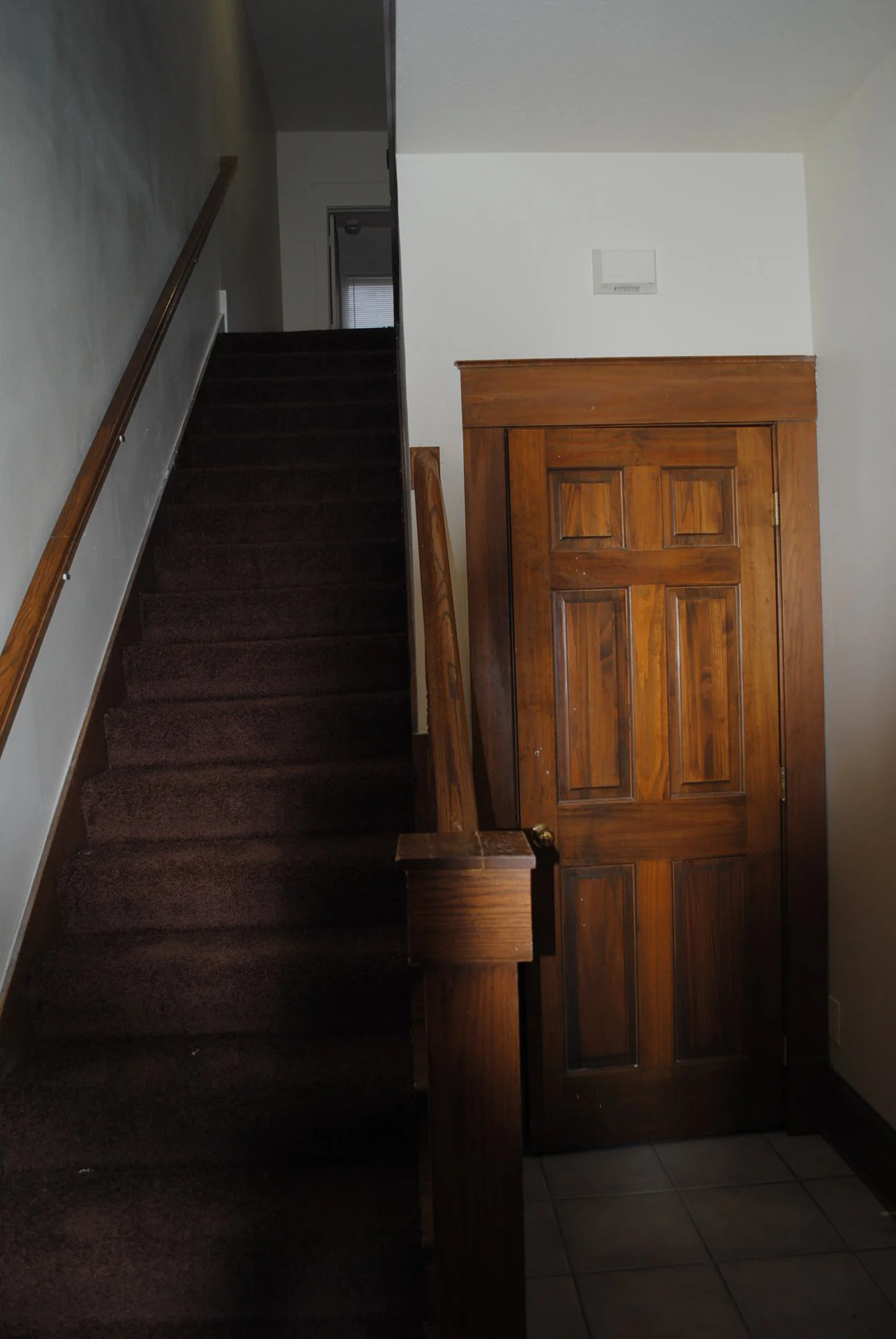 Riverbend Duplexes 1233-1235 7th Inside Stairs.jpeg