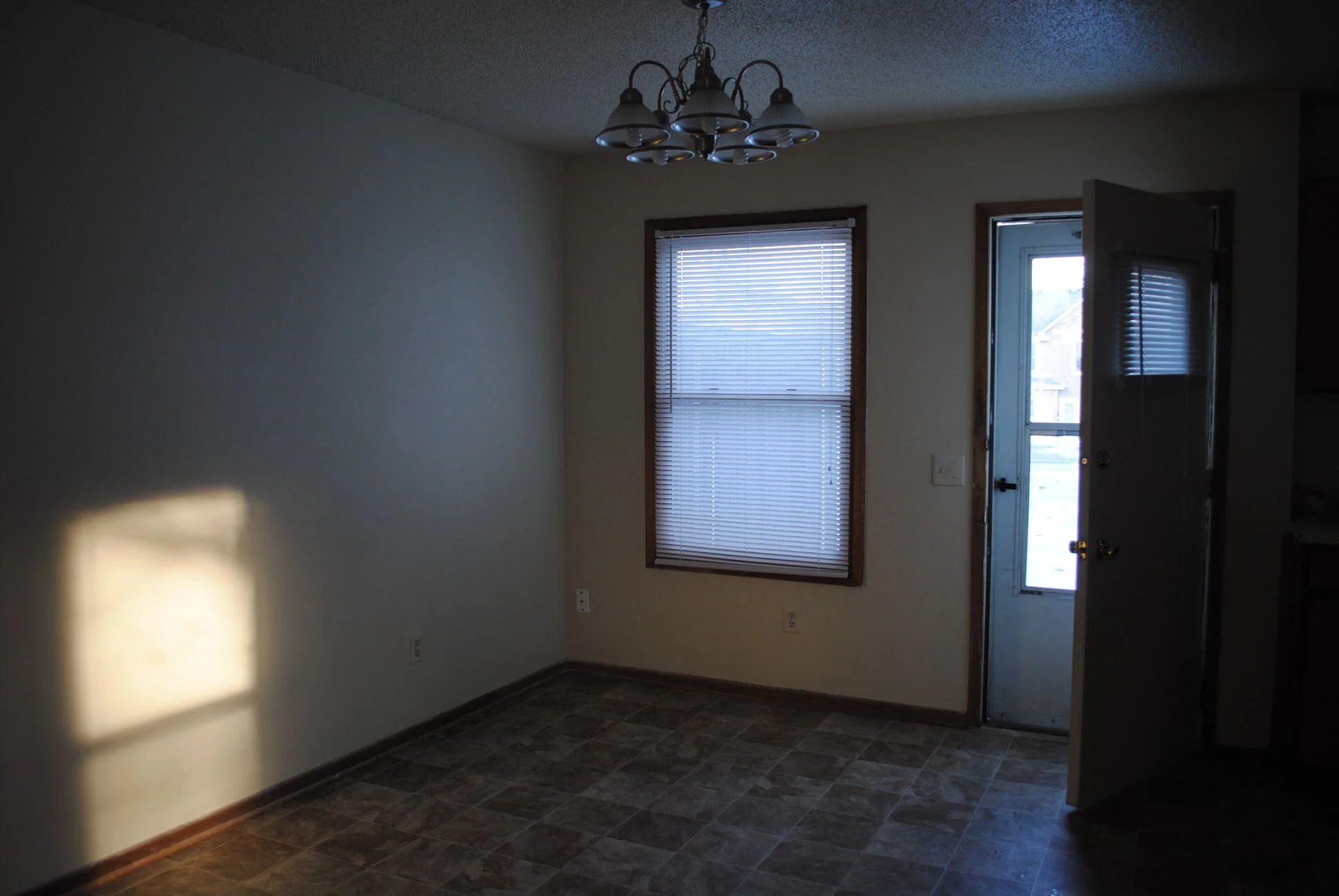 North Park Place 1315-1317 9th Dining Room.jpg