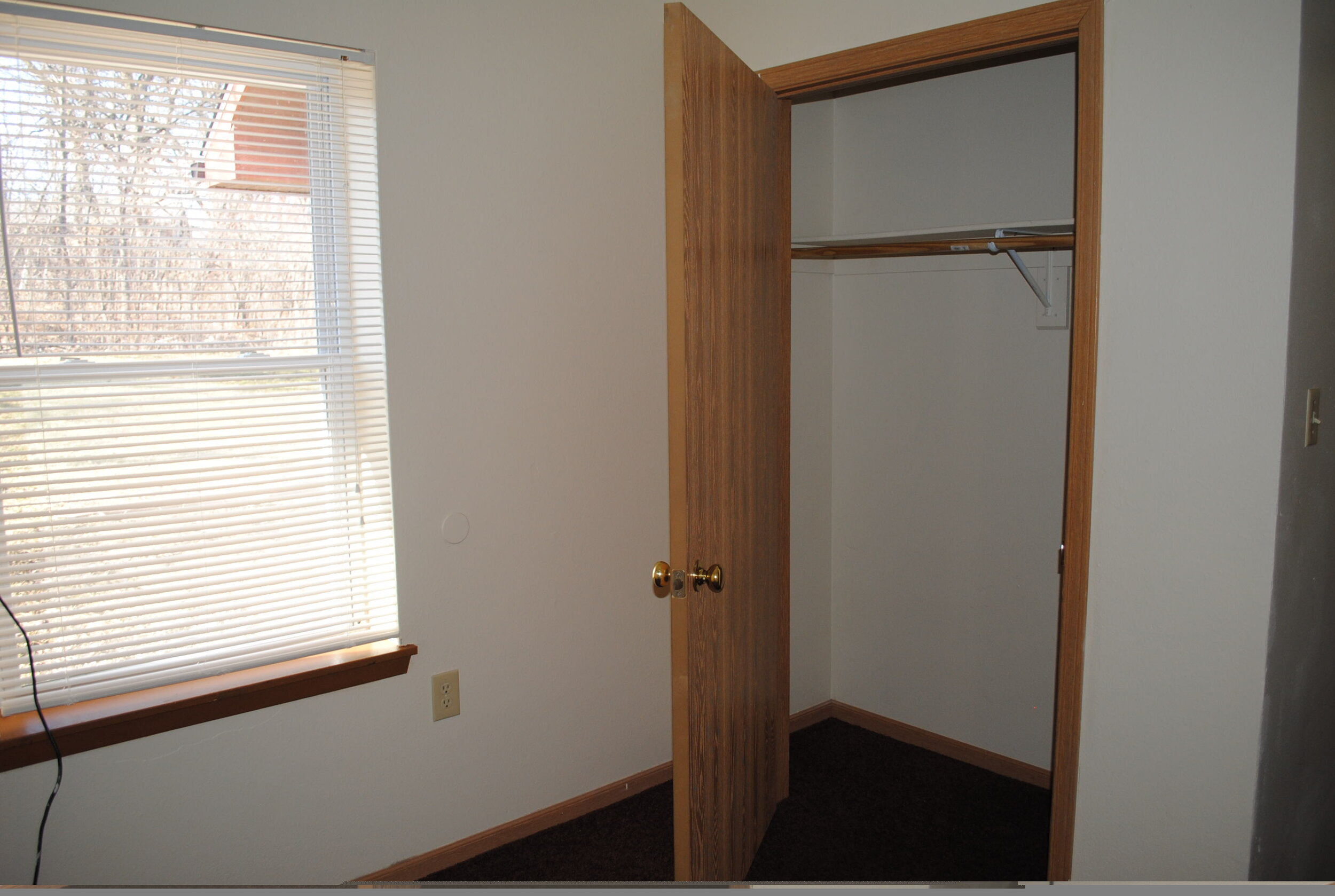 Pioneer Woods - 20th Street Inside - Second Bedroom 1.JPG