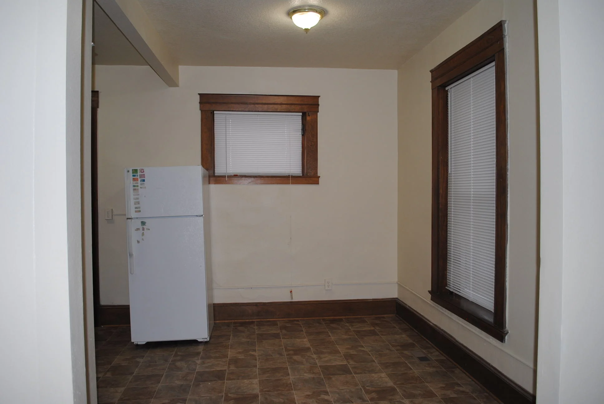 Riverbend Duplexes 1233-1235 7th Inside Dining Room.jpeg