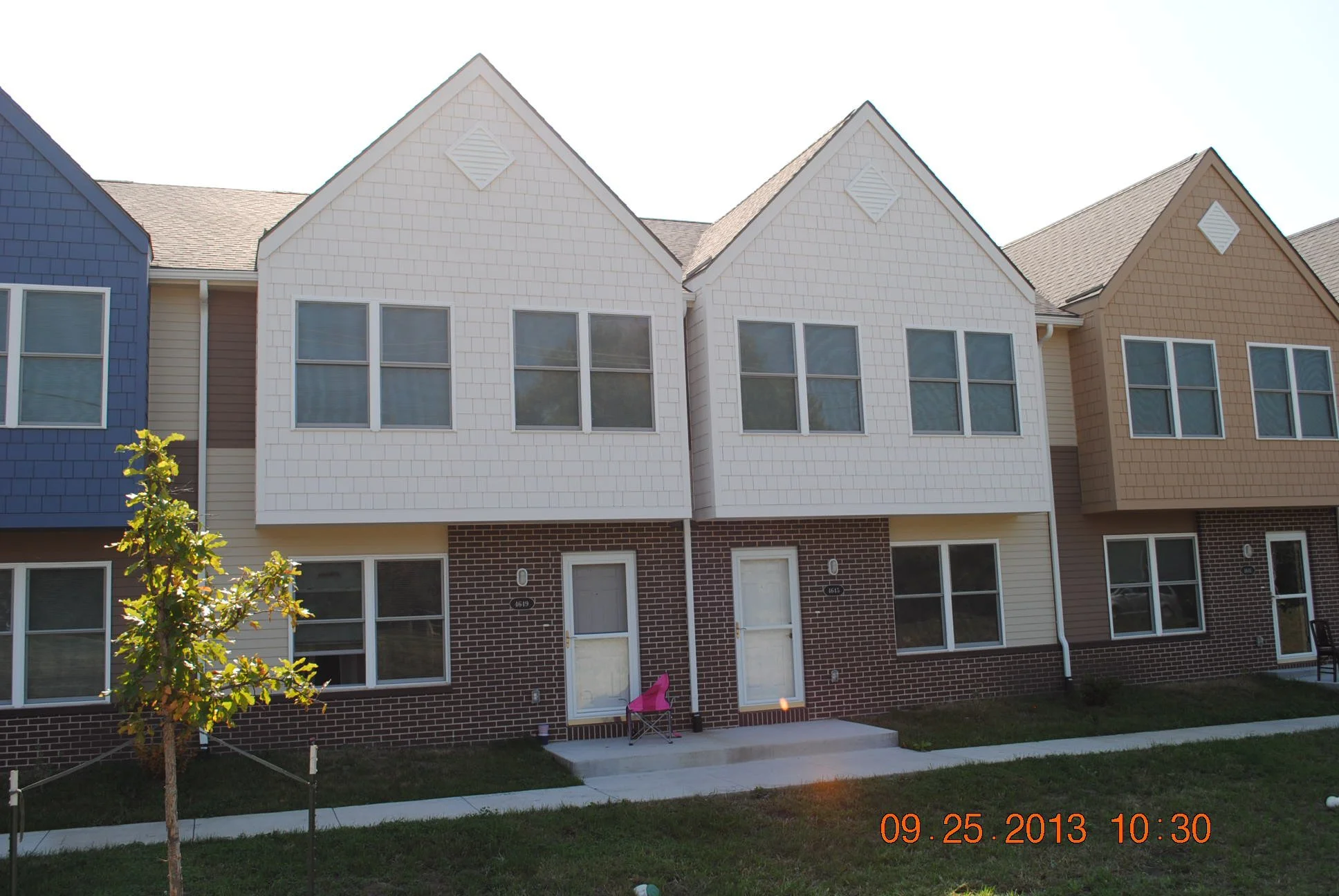 Forest & Fields 4645-4649 Hubbell Ave. Front.JPG