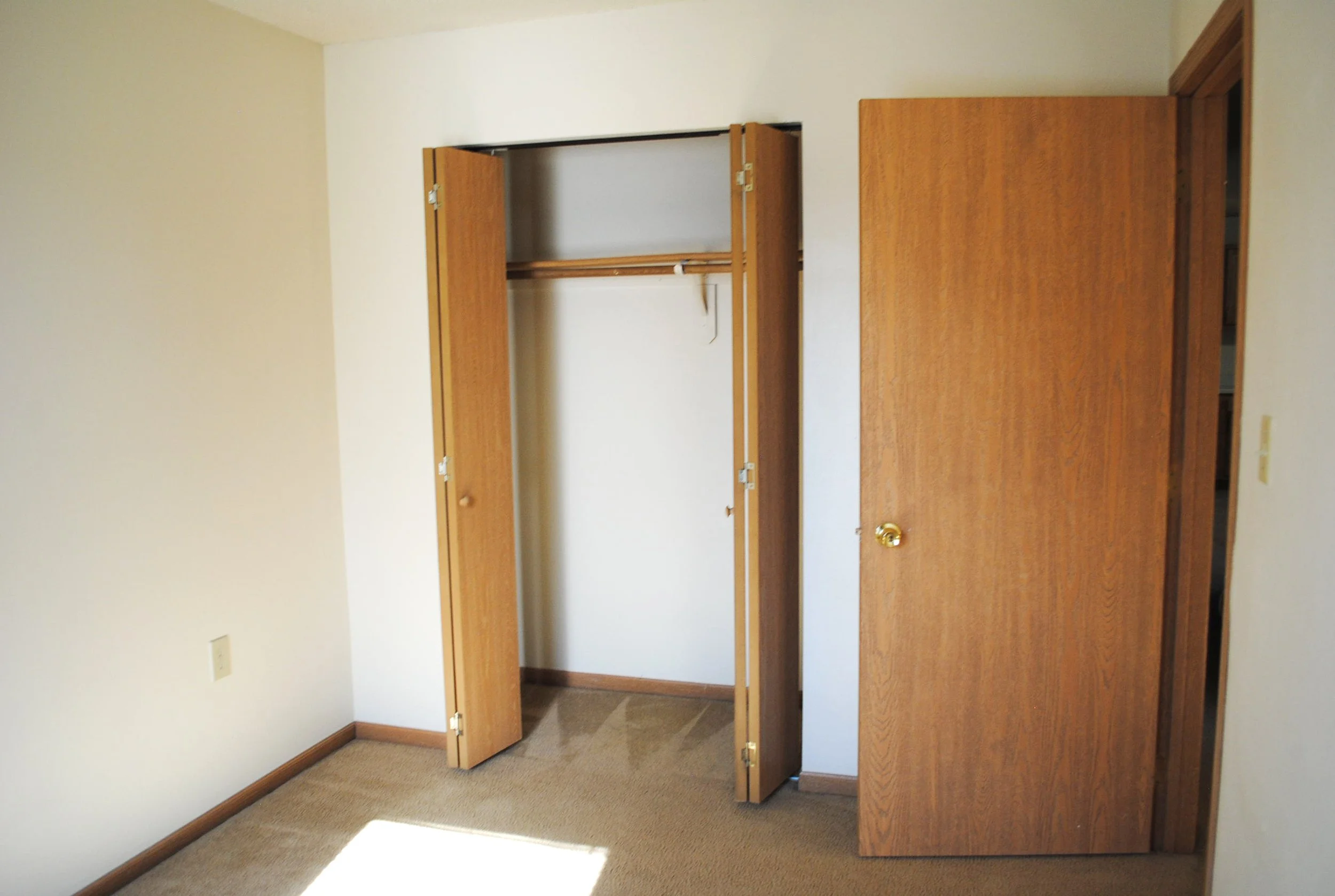 Pioneer Woods - King Ave Inside - Third Bedroom 1.JPG