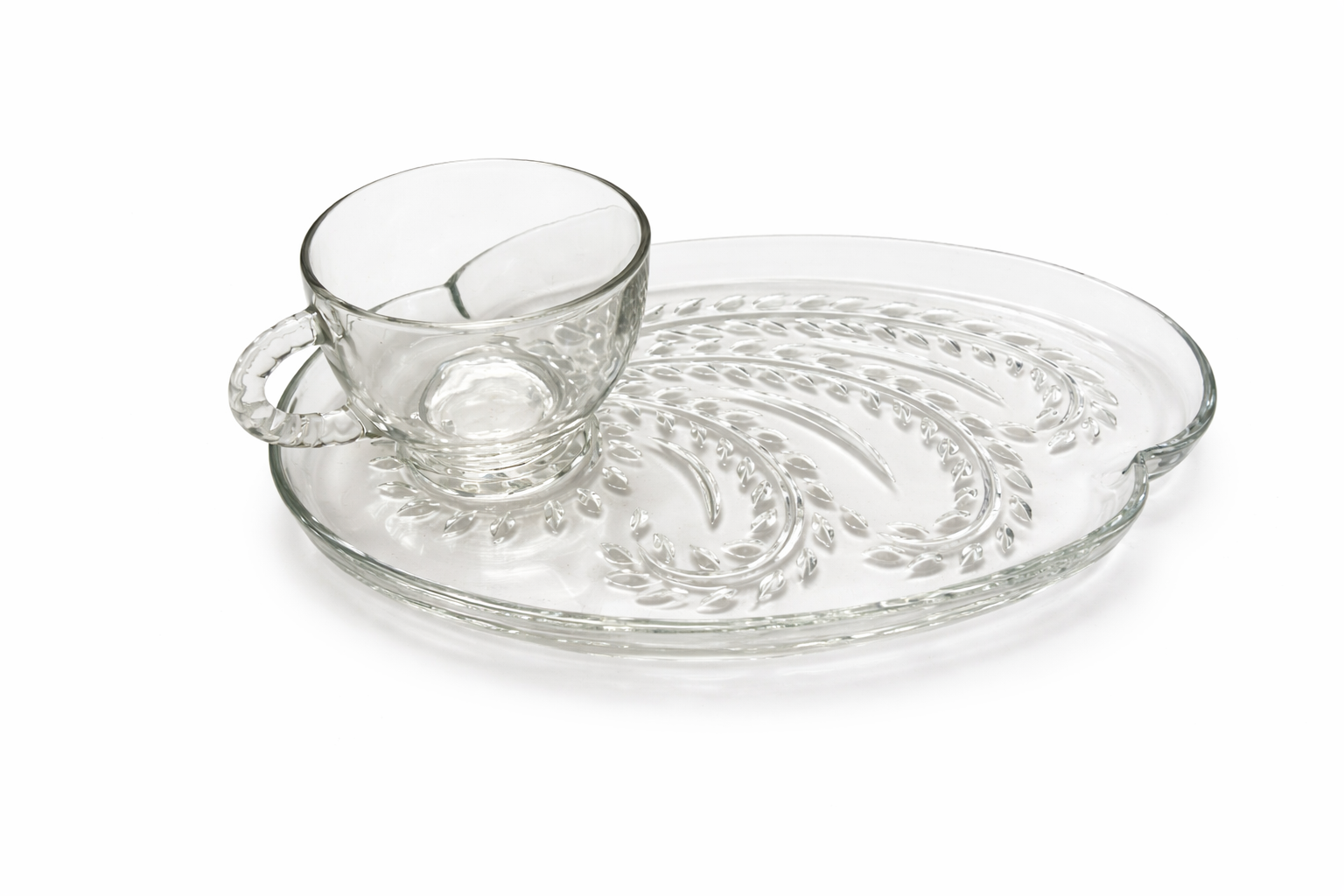 Etched Glass Snack Tray - $1.50/tray
