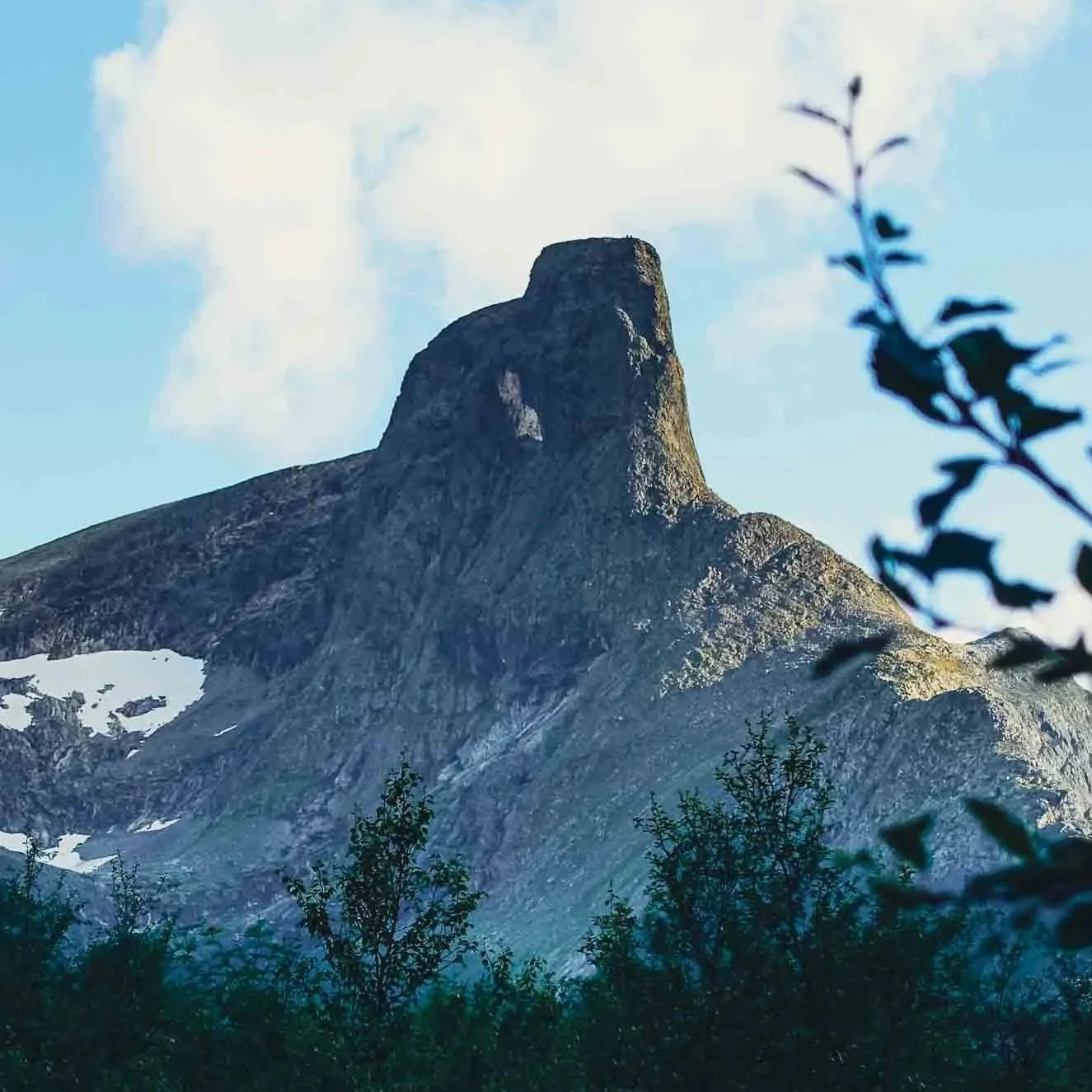 Klatre Romsdalshorn - Nordveggen og Halls Renne