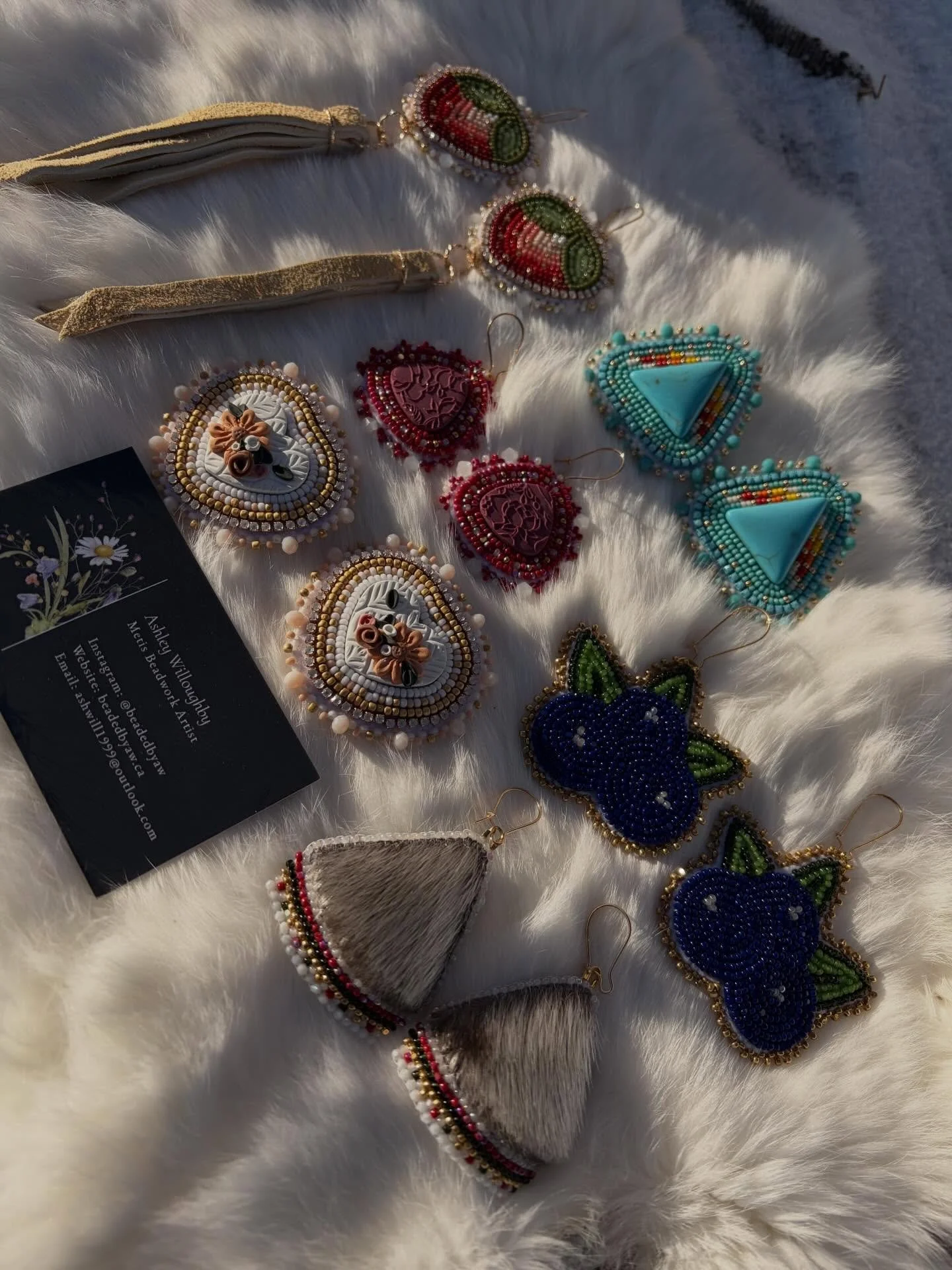My current availability!! 
(All except the seal skin set are available!)
Beadedbyaw.ca 

#indigenous #metis #metisbeadwork #indigenousbeadwork #beading #beadedearrings