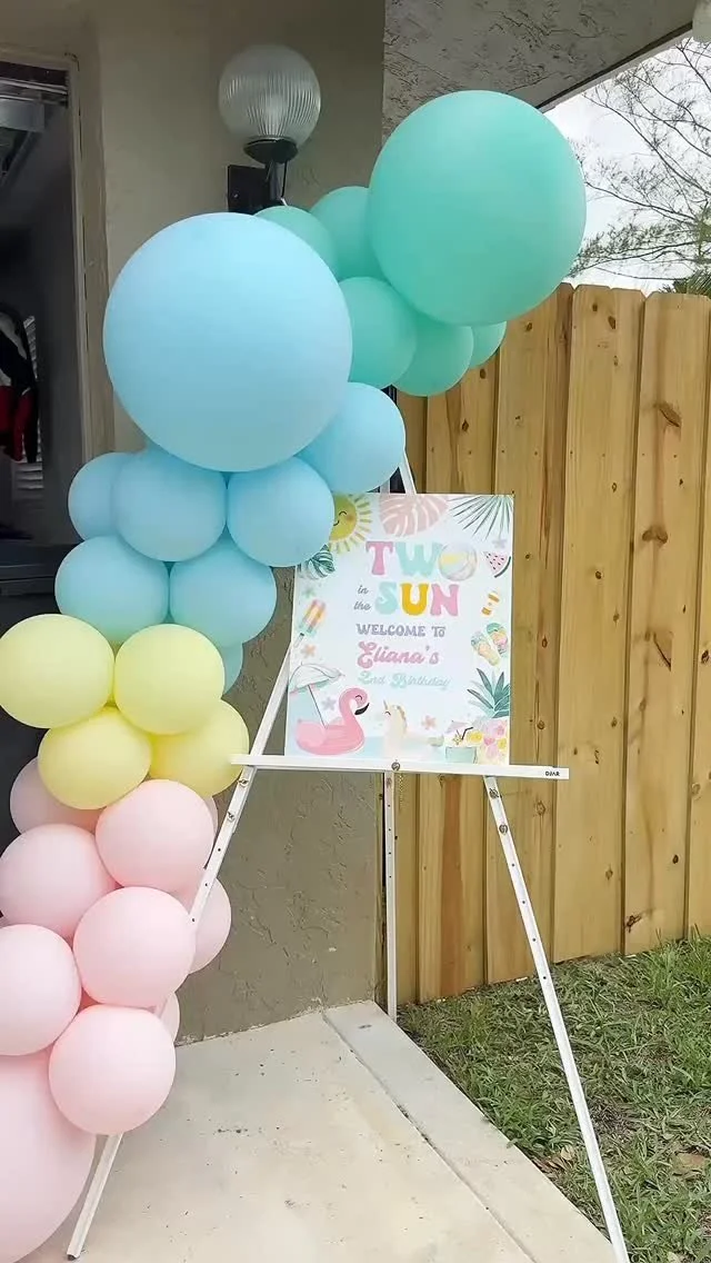 TWO the Pool Theme ⛱️☀️
#bocaratonflorida #fyp #viral #birthdayweekend #birthdaygirl #luxuryeventdesign #southfloridaparties #miamieventplanner