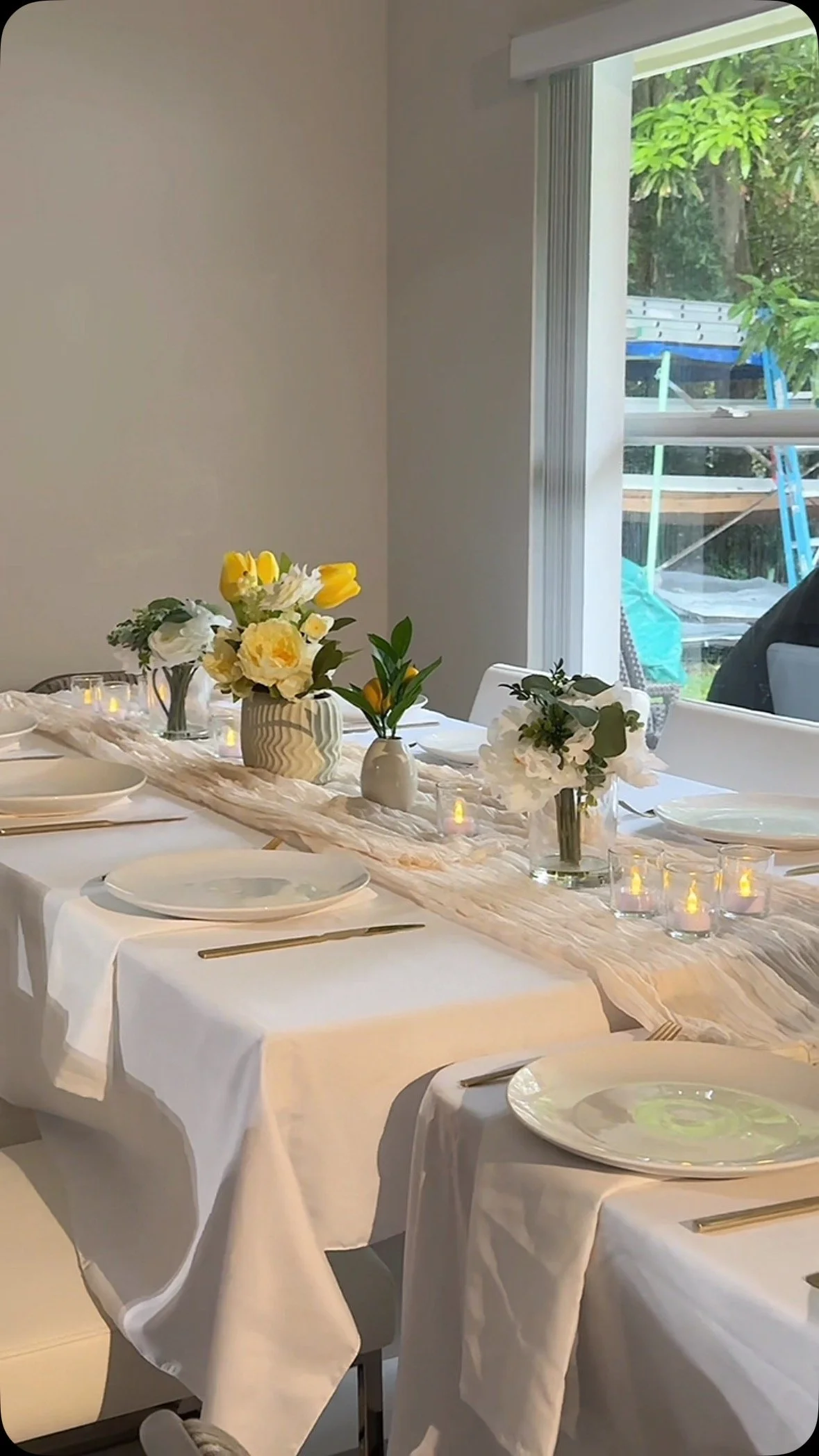 Soft, sunny, and effortlessly elegant — today’s tablescape brought warmth and charm to the celebration with golden blooms, candlelight, and a touch of whimsy.
#fyp #viral #eventplanners #palmbeach #bocaraton #miami