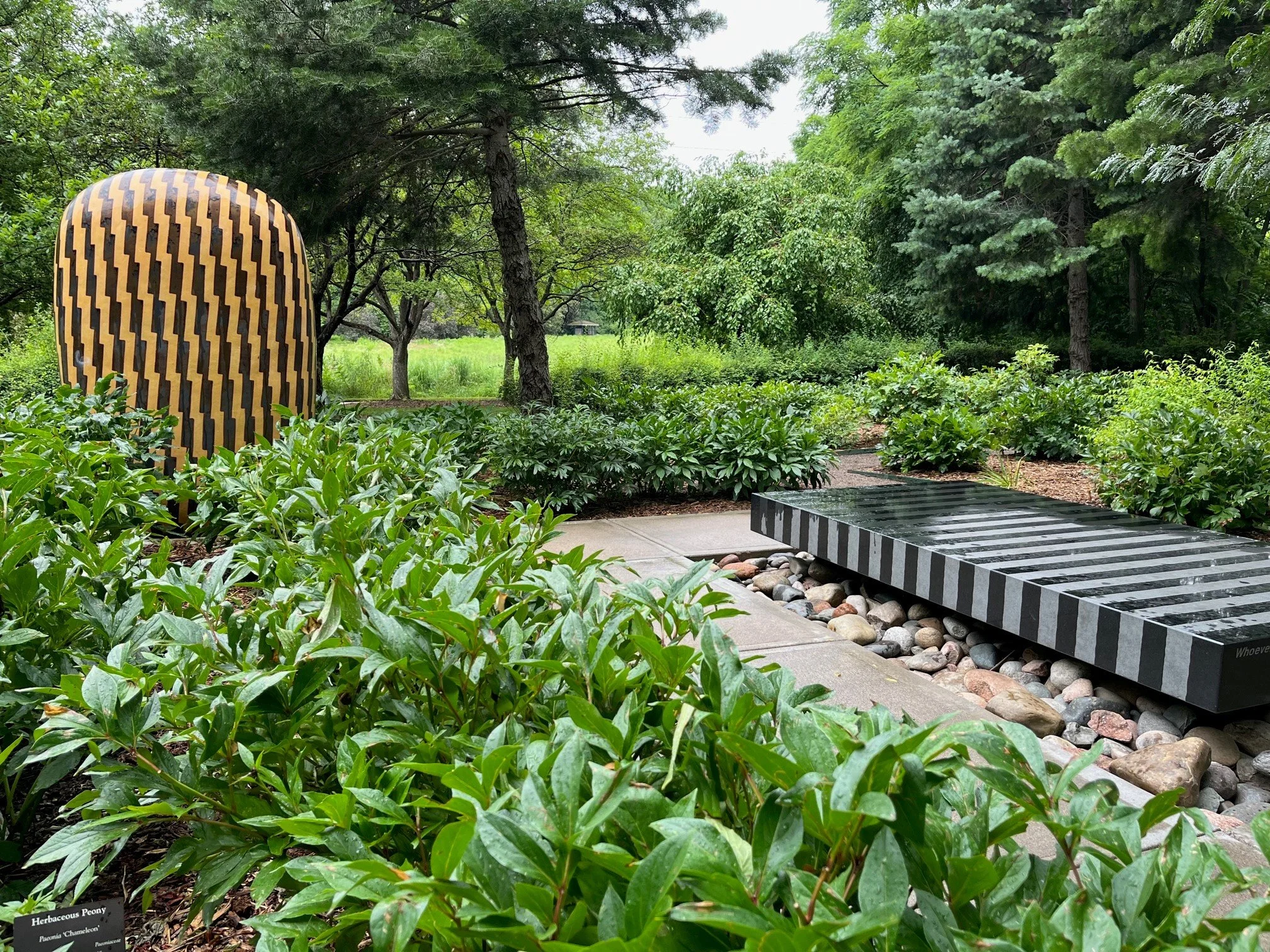lauritzen-peony-garden-keneko.jpg