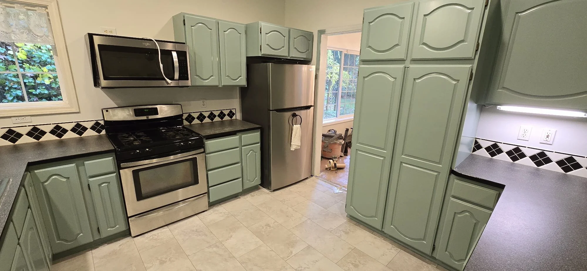 PHOTO-2025-09-27-07-45-12 3.jpg