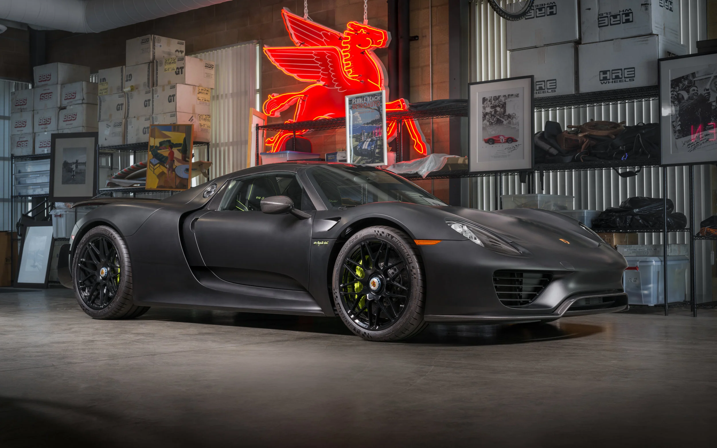 2015 Porsche 918 Spyder-2.jpg