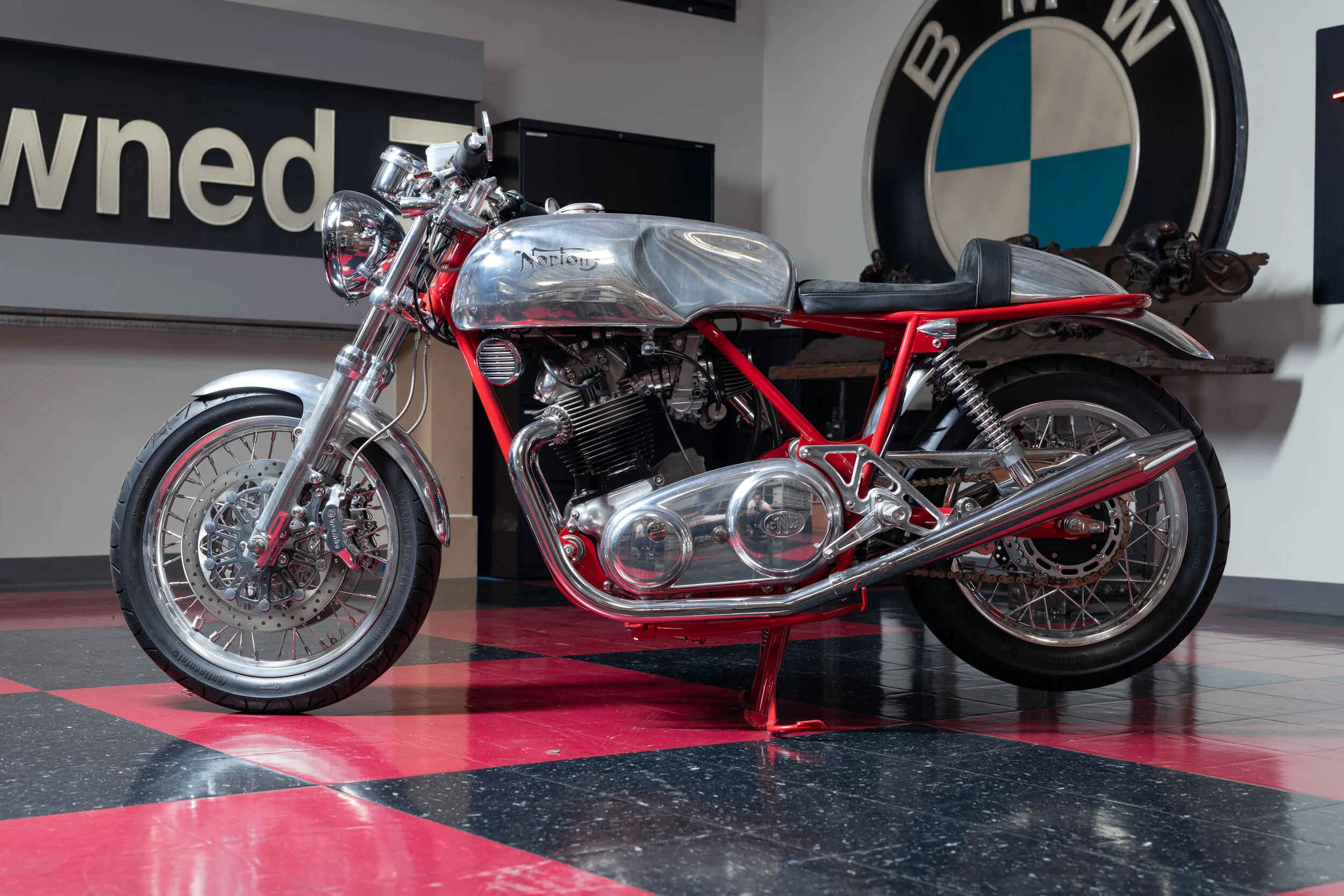 1974 Norton Cafe Racer.jpg