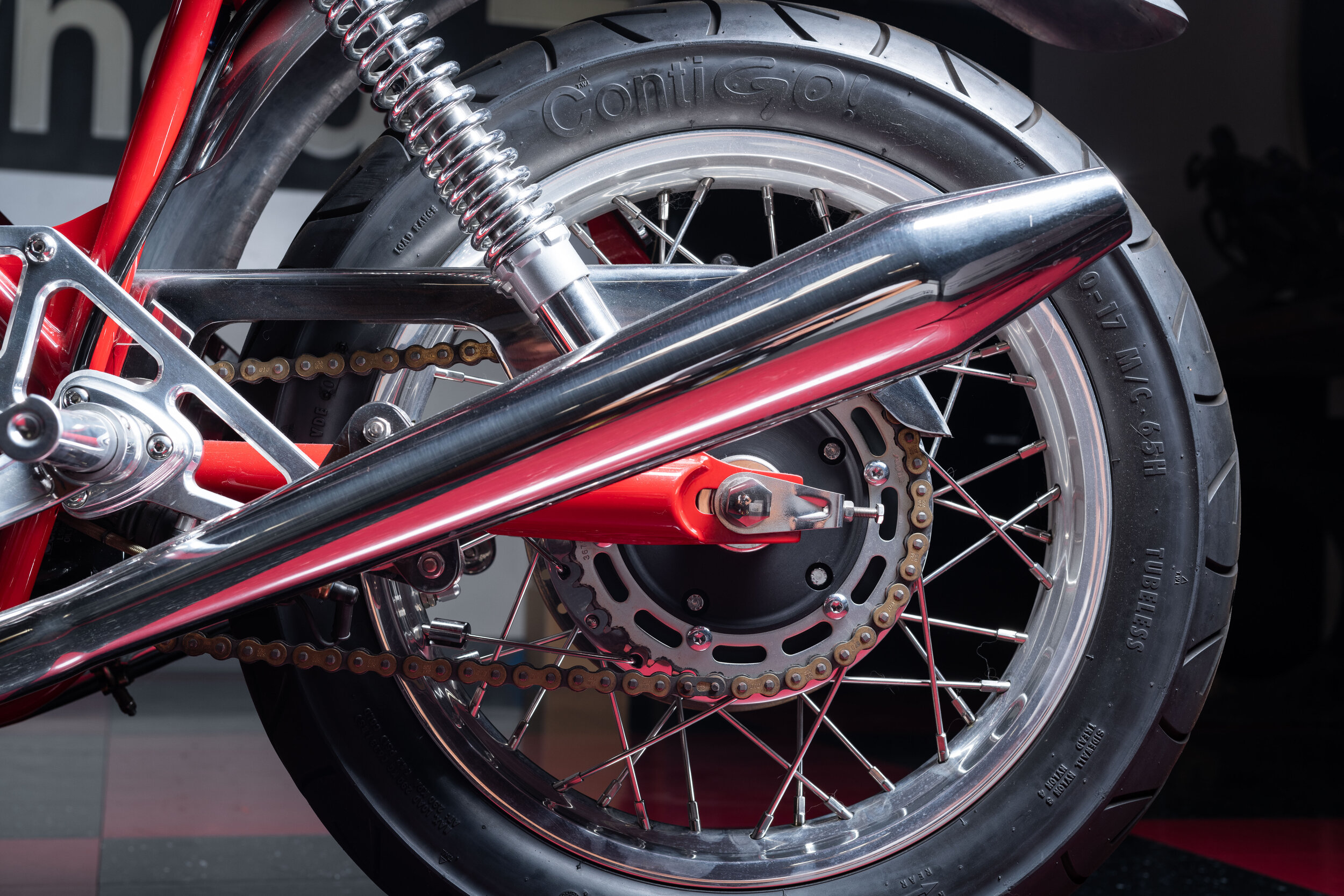 1974 Norton Cafe Racer-4.jpg