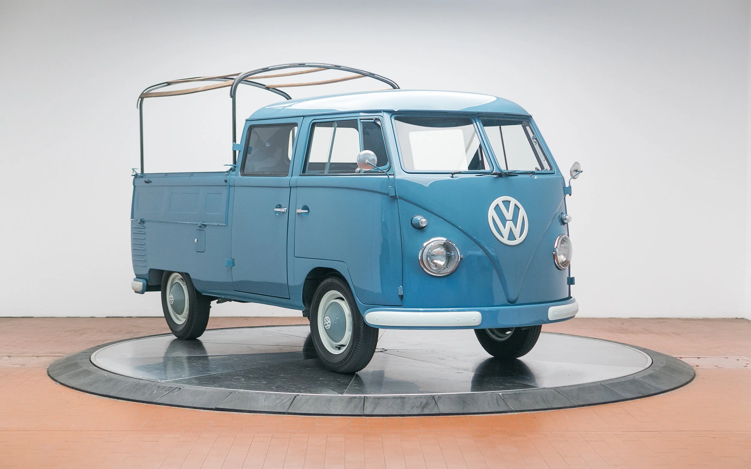 1966 Volkswagen Kombi-4.jpg