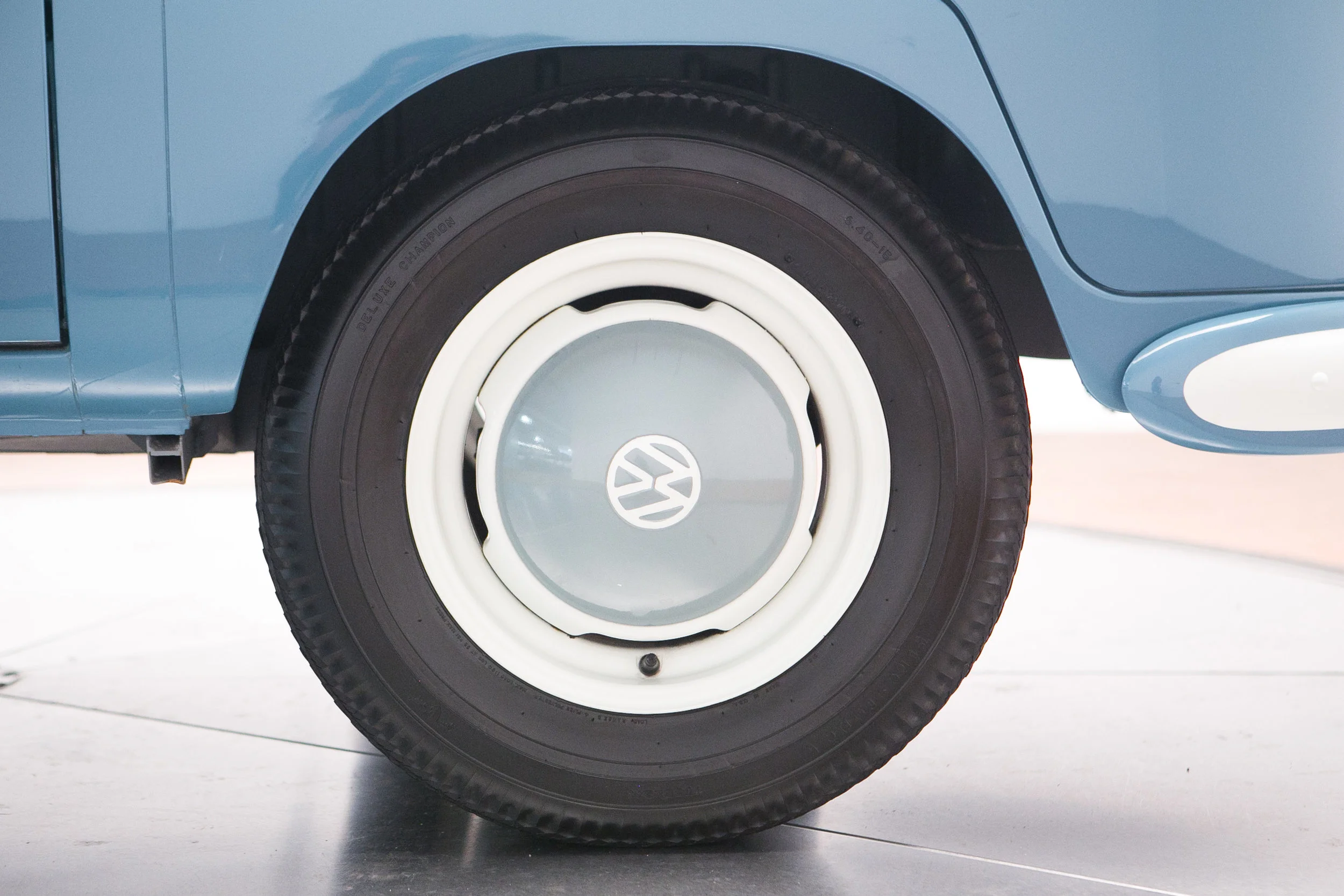 1966 Volkswagen Kombi-6.jpg