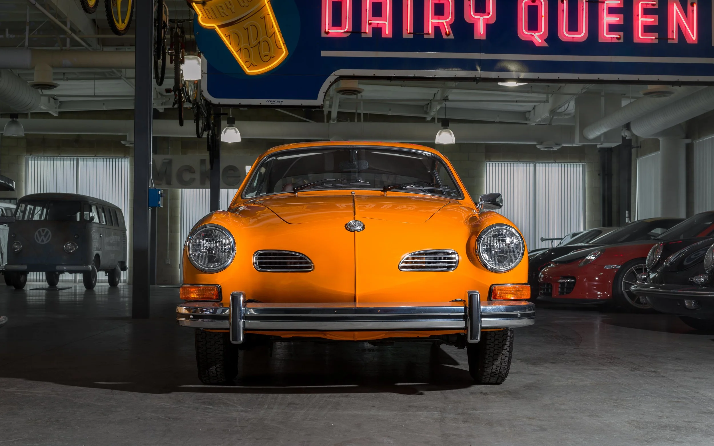 Volkswagen Karmann Ghia-4.jpg