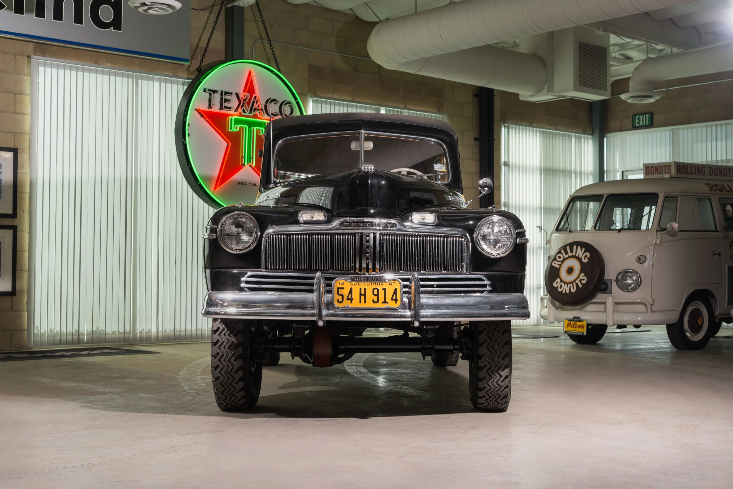 1948 Mercury Marmon-Herrington.jpg