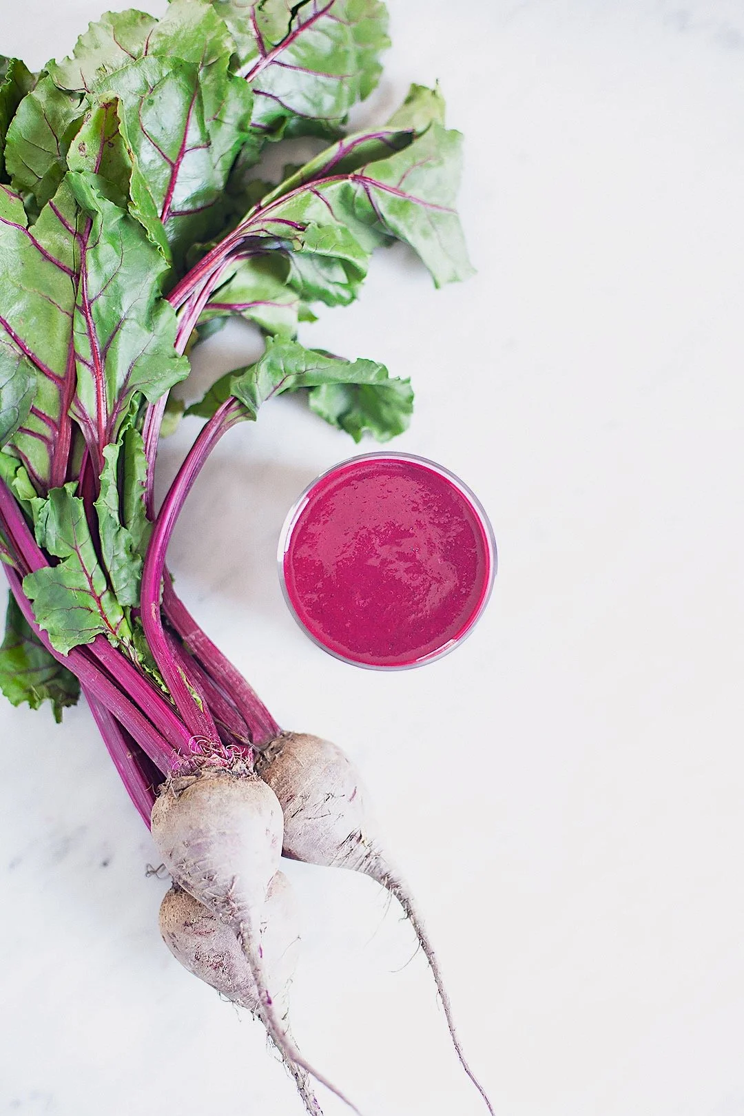 Blueberry &amp; Beet Smoothie for Healthy Digestion