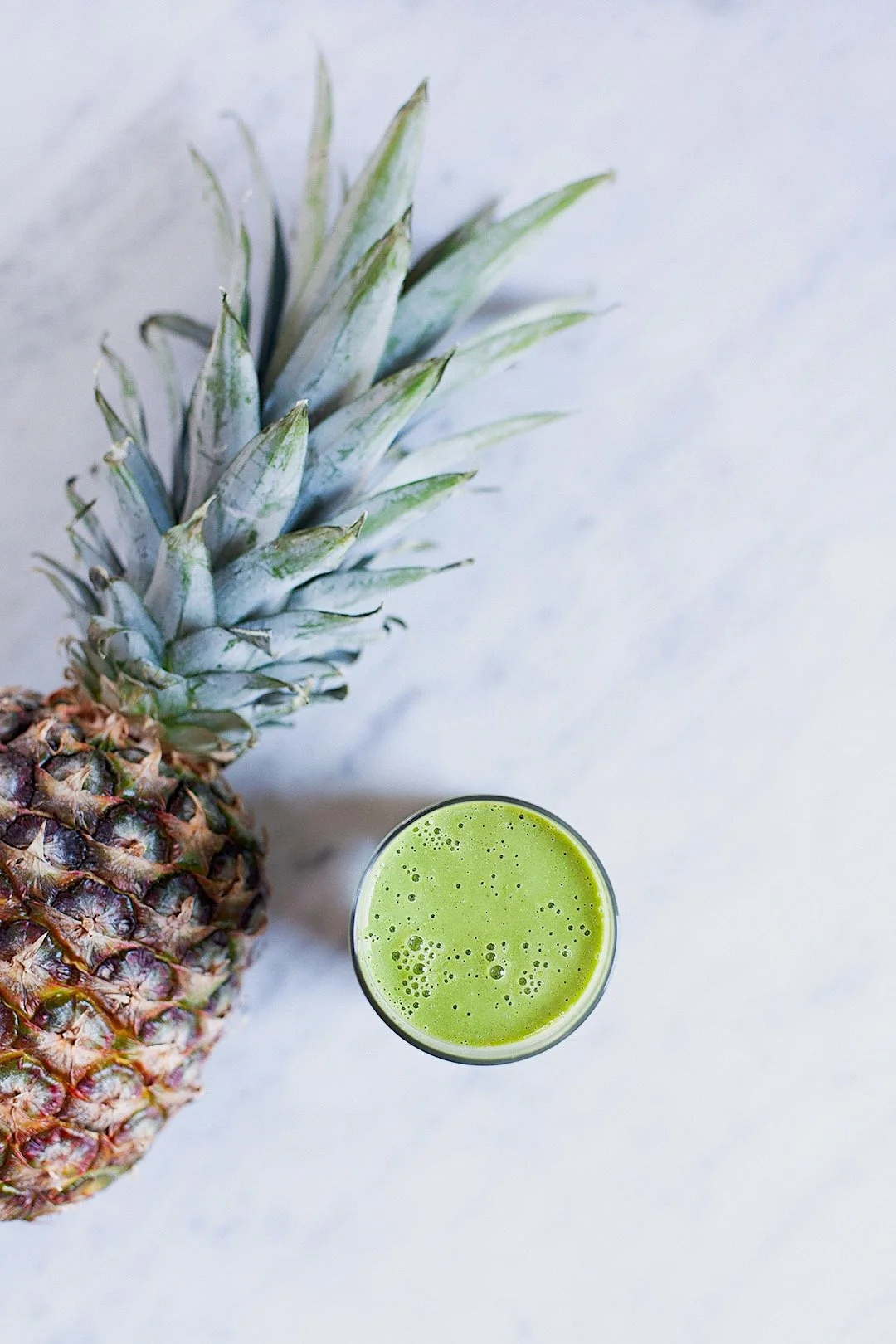 Pineapple &amp; Kale Smoothie for Healthy Digestion