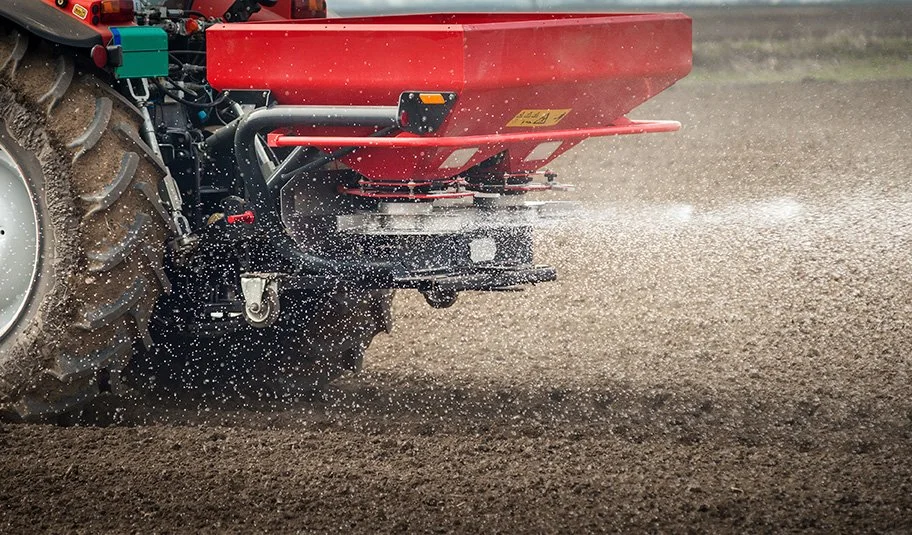 Custom Crop Fertilizing Services