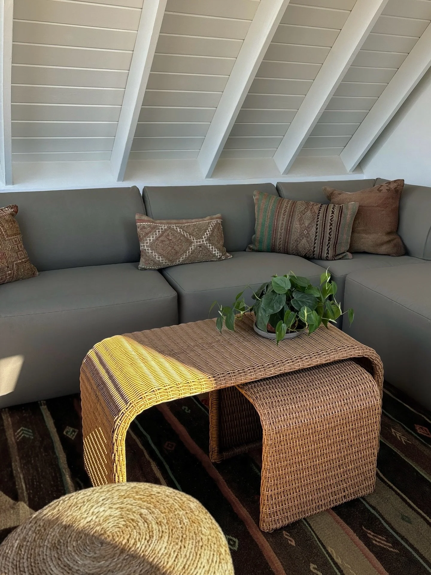 Gluggave&eth;ur, or &ldquo;window weather&rdquo; is an Icelandic term used to describe days like this &mdash; bright, gorgeous, sunny&hellip; but misleadingly cold ⛄️

Coming off another spooky Texas ice storm, we hope everyone is safe &amp; warm at 