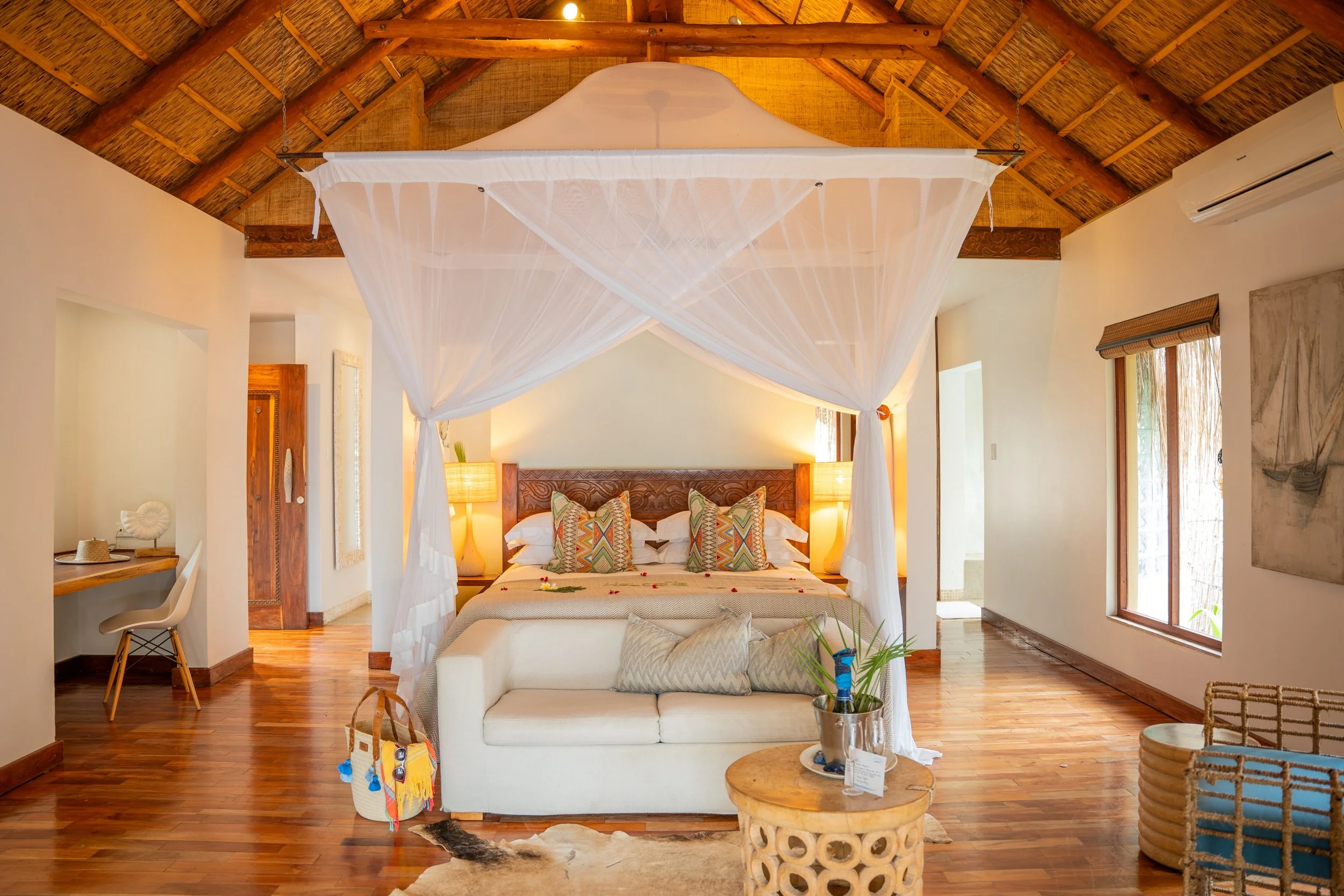 Azura Benguerra - Luxury Villa - 1.jpg