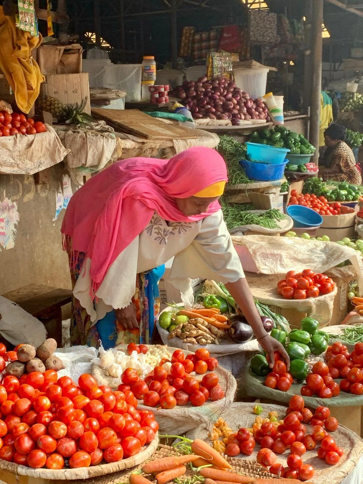 Rwanda_Kigali_Colorful Market_Cherri Briggs_CRED REQ.jpg