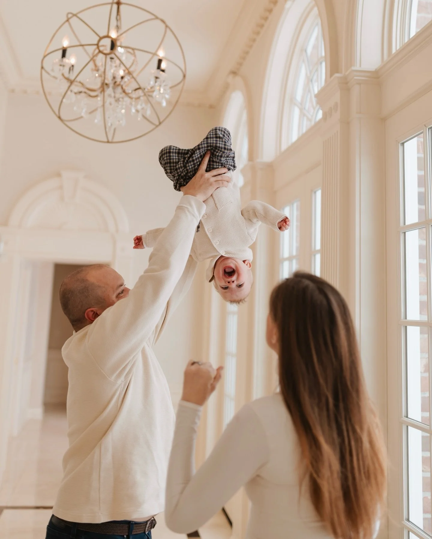 The best way to spend a snowy morning ❄️ 

NJ Family photographer, NJ portrait photographer, Samantha Michelle Photography