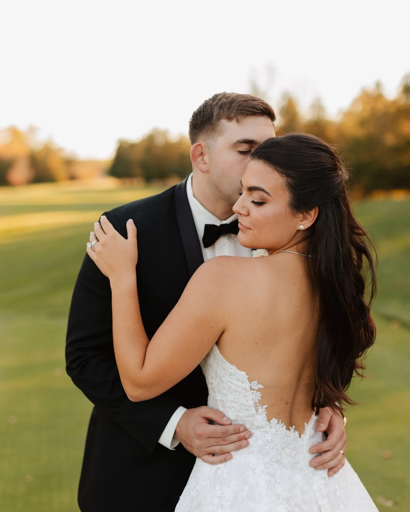 K+S✨

#samanthamichellephotographynj #njweddingphotographer #njengagementphotographer #njcouplesphotographer #StorytellingPhotographer #TimelessLoveStories #SoftAndRomantic #2026bride #2027bride #newjerseyweddings
2nd shot for @peachphotographynj