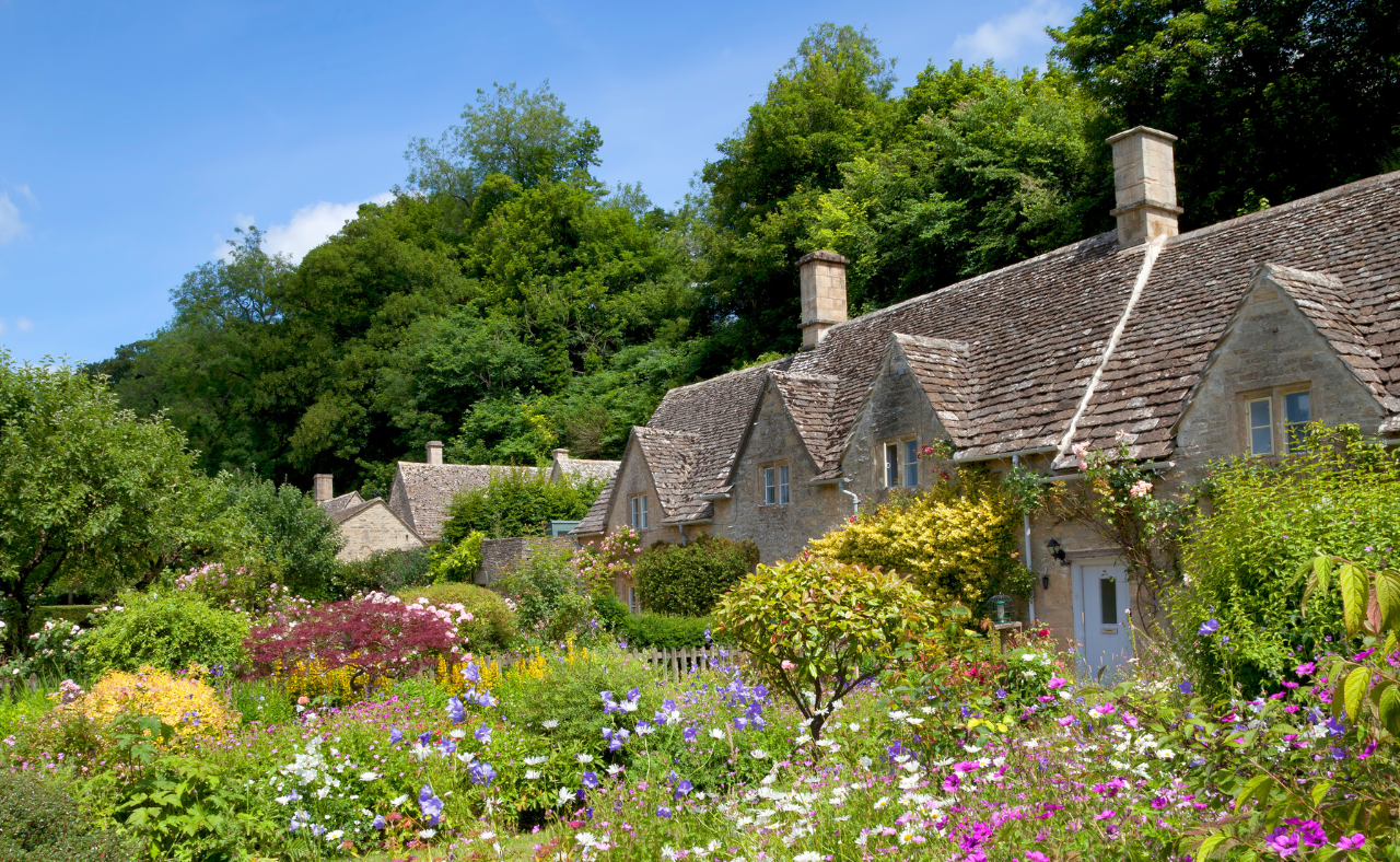 Untitled (1280 x 788 px) (14).png