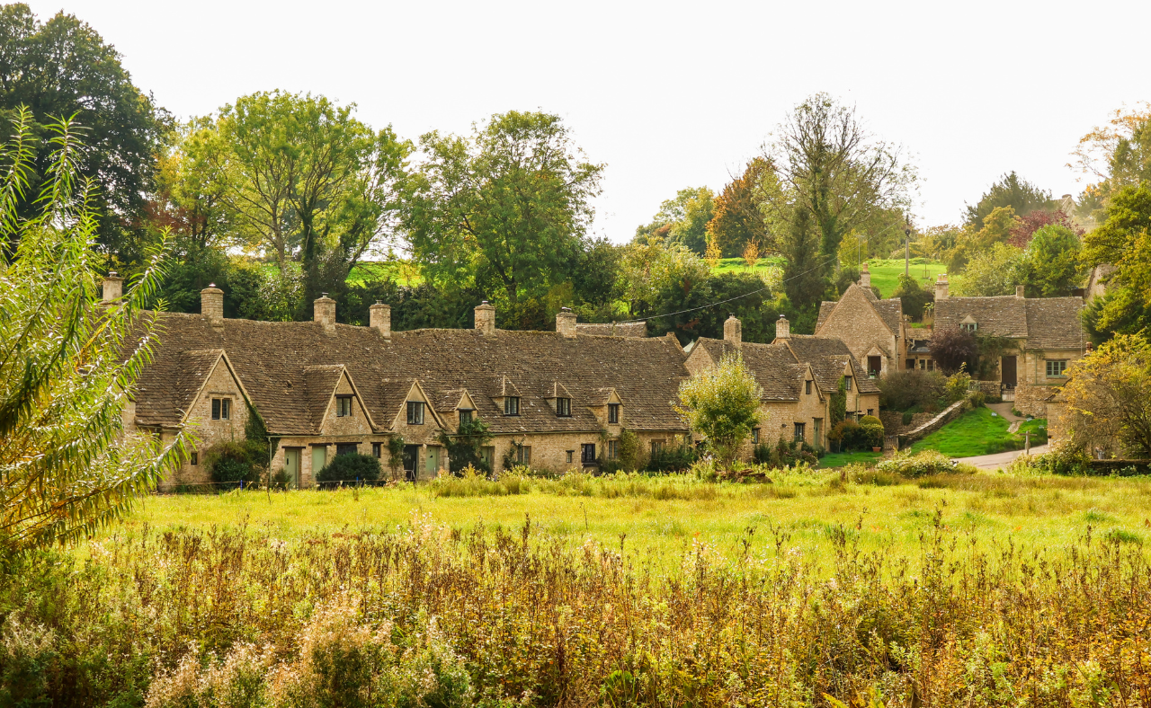 Untitled (1280 x 788 px) (10).png