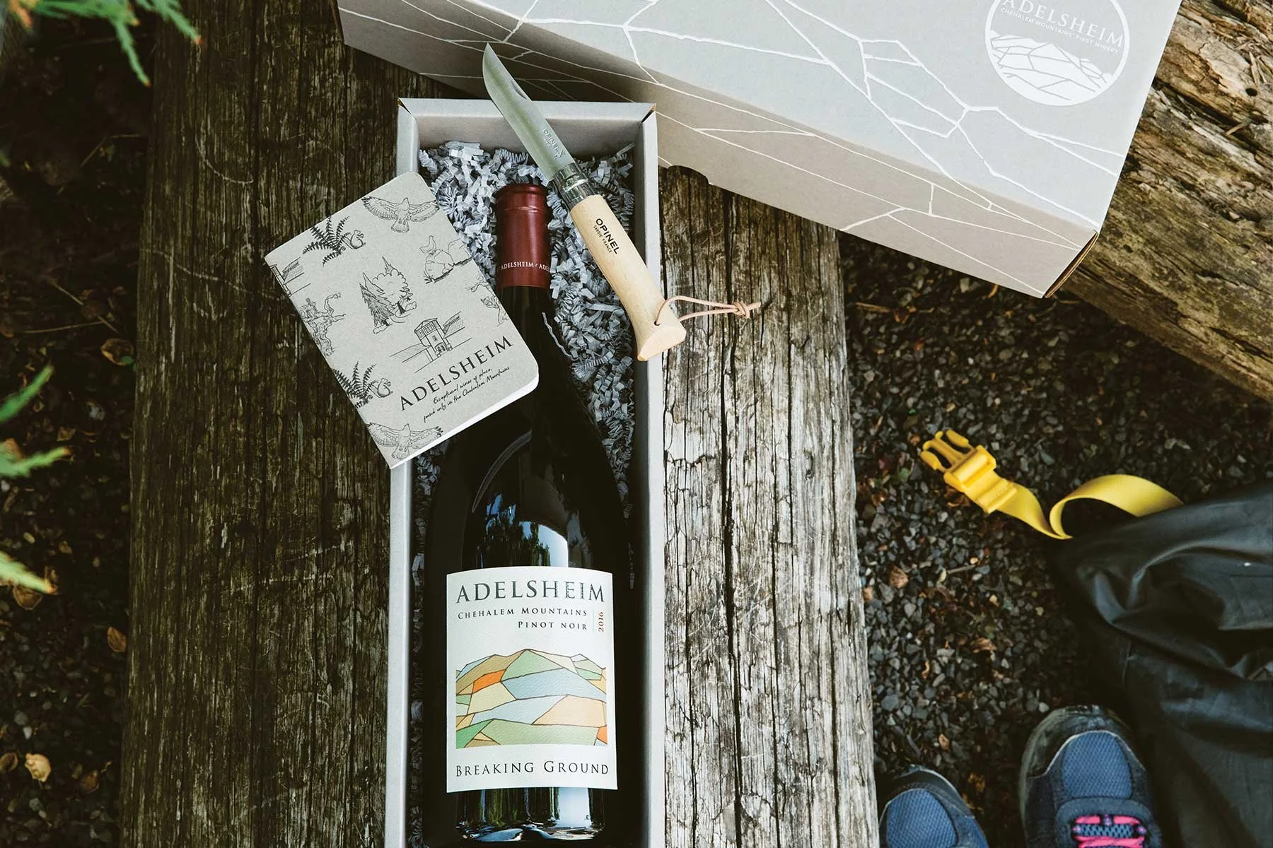 Gift box and field notes booklet design