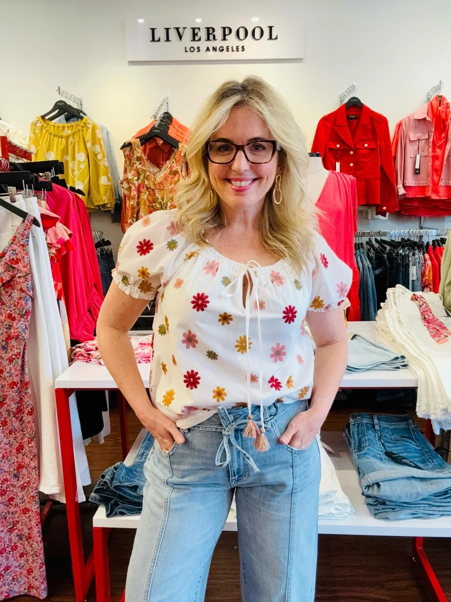 Happy Monday! 🤩

Liverpool 👖Trunk Show is this week! The fun starts on Thursday night @ 6:30pm for our virtual fashion show on FB!

Followed by our in-store event Friday 4/10 @ 11am with Filomena, our LP Stylist, here to help answer any of your que