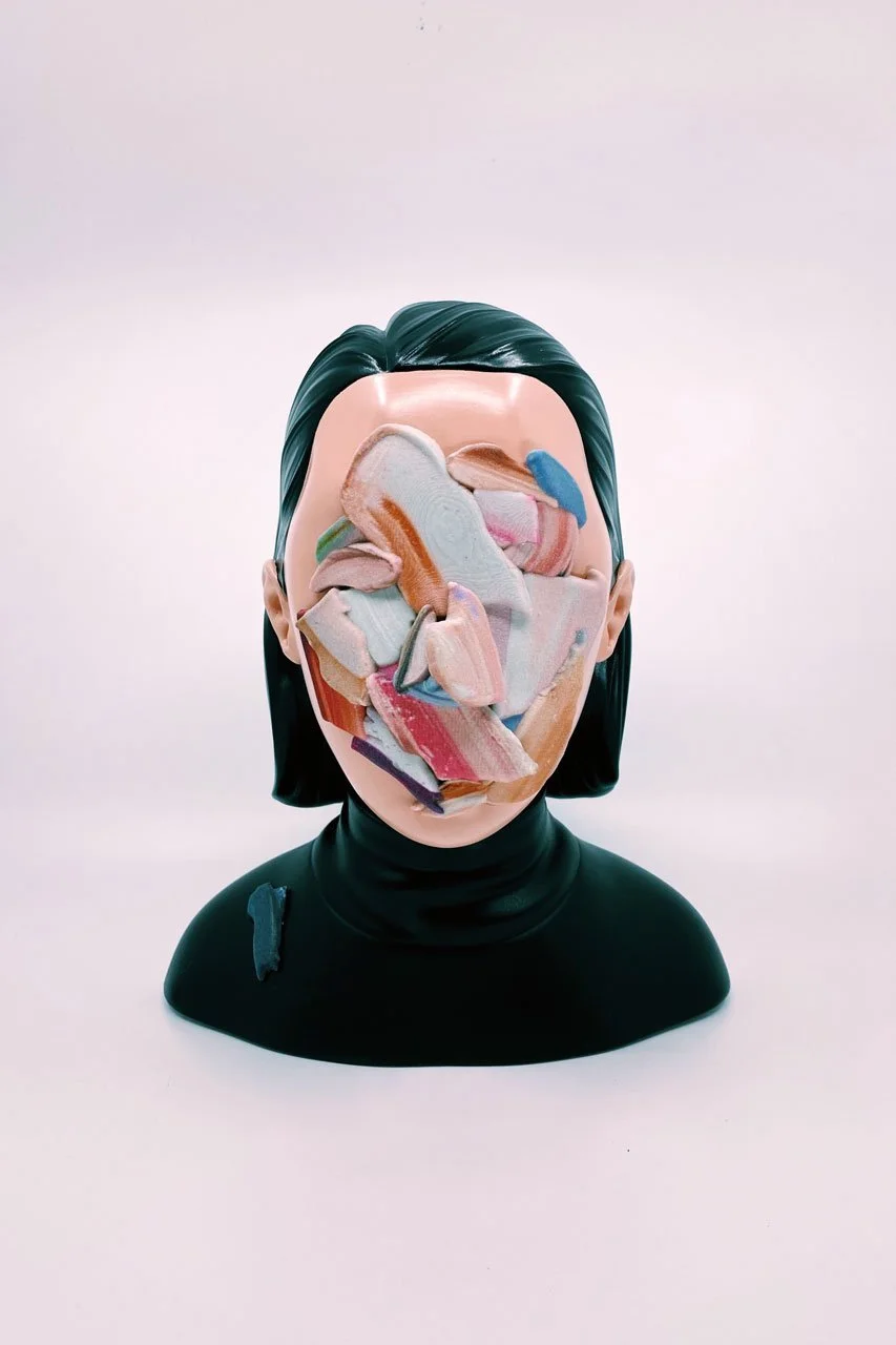 The Hybrid Final: A seamless union of cast resin (body) and full-color 3D printing (face).