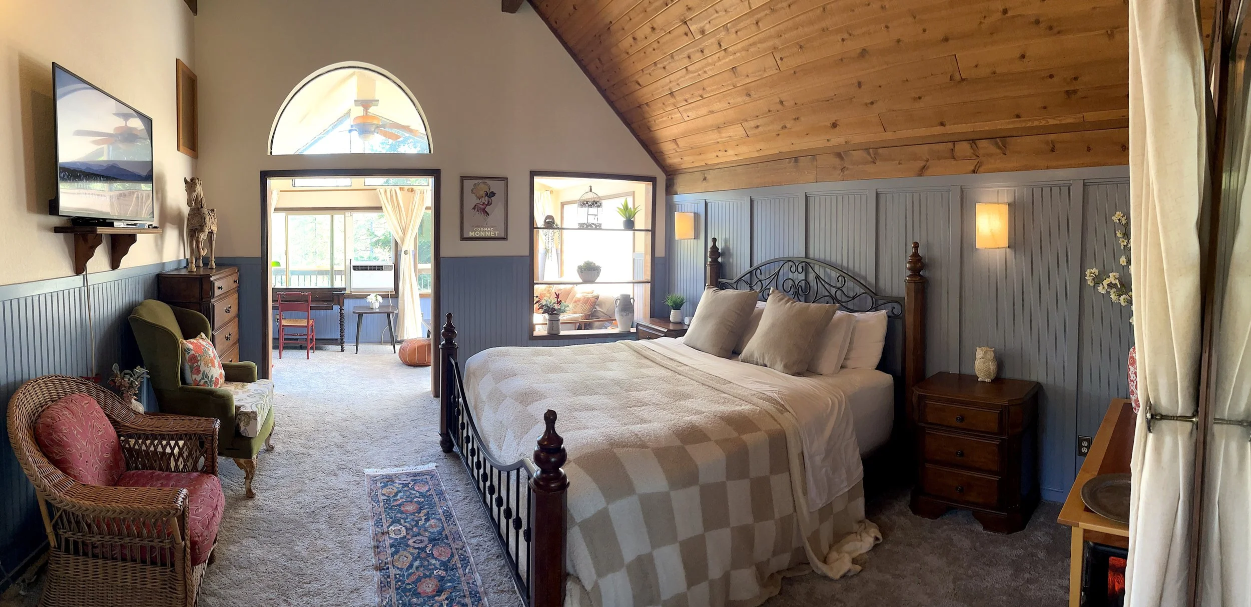 Loft Suite 05.jpeg