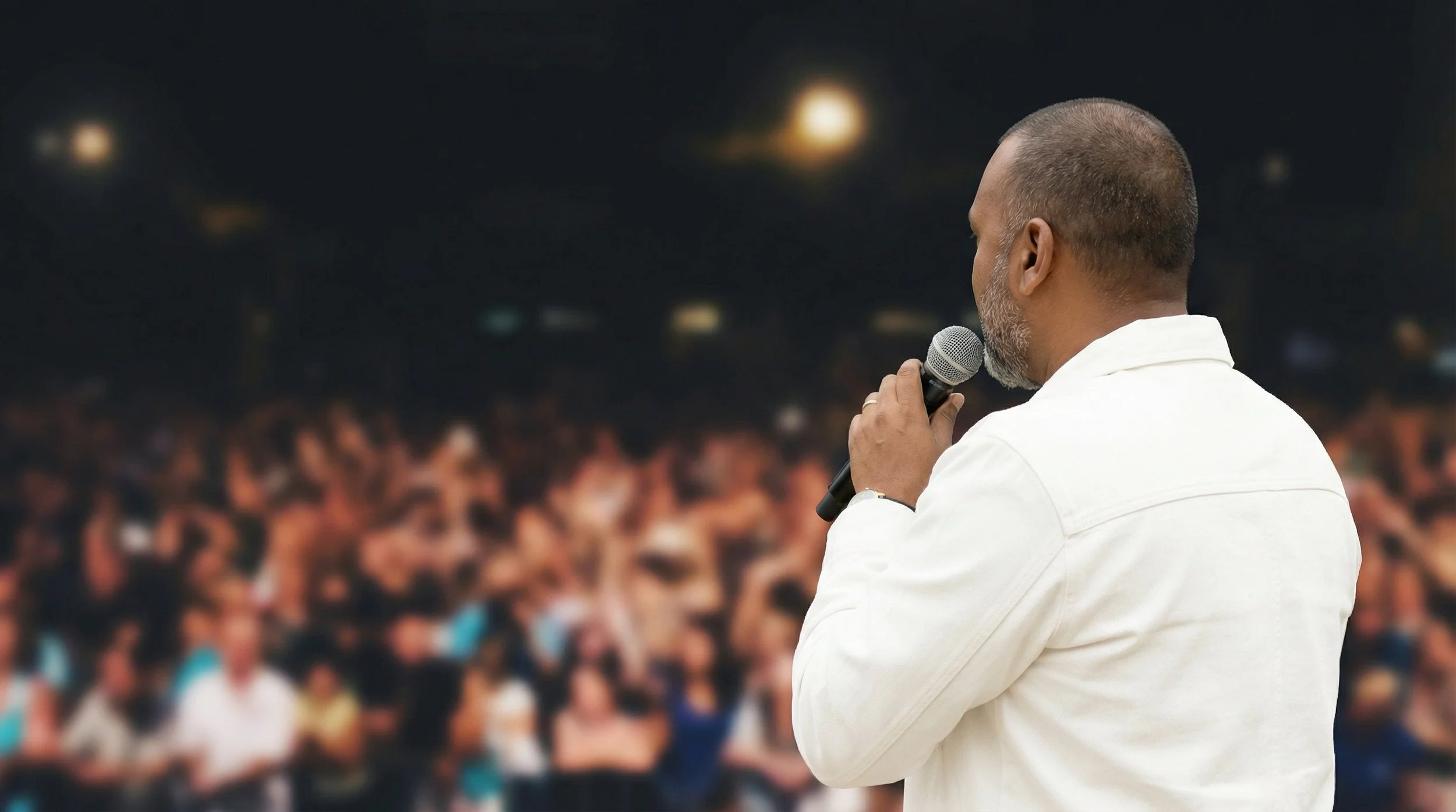 Top 10 Tips To Be A Better Speaker: From Breathwork , Caffeine and Custom Playlists to Riding the Adrenaline