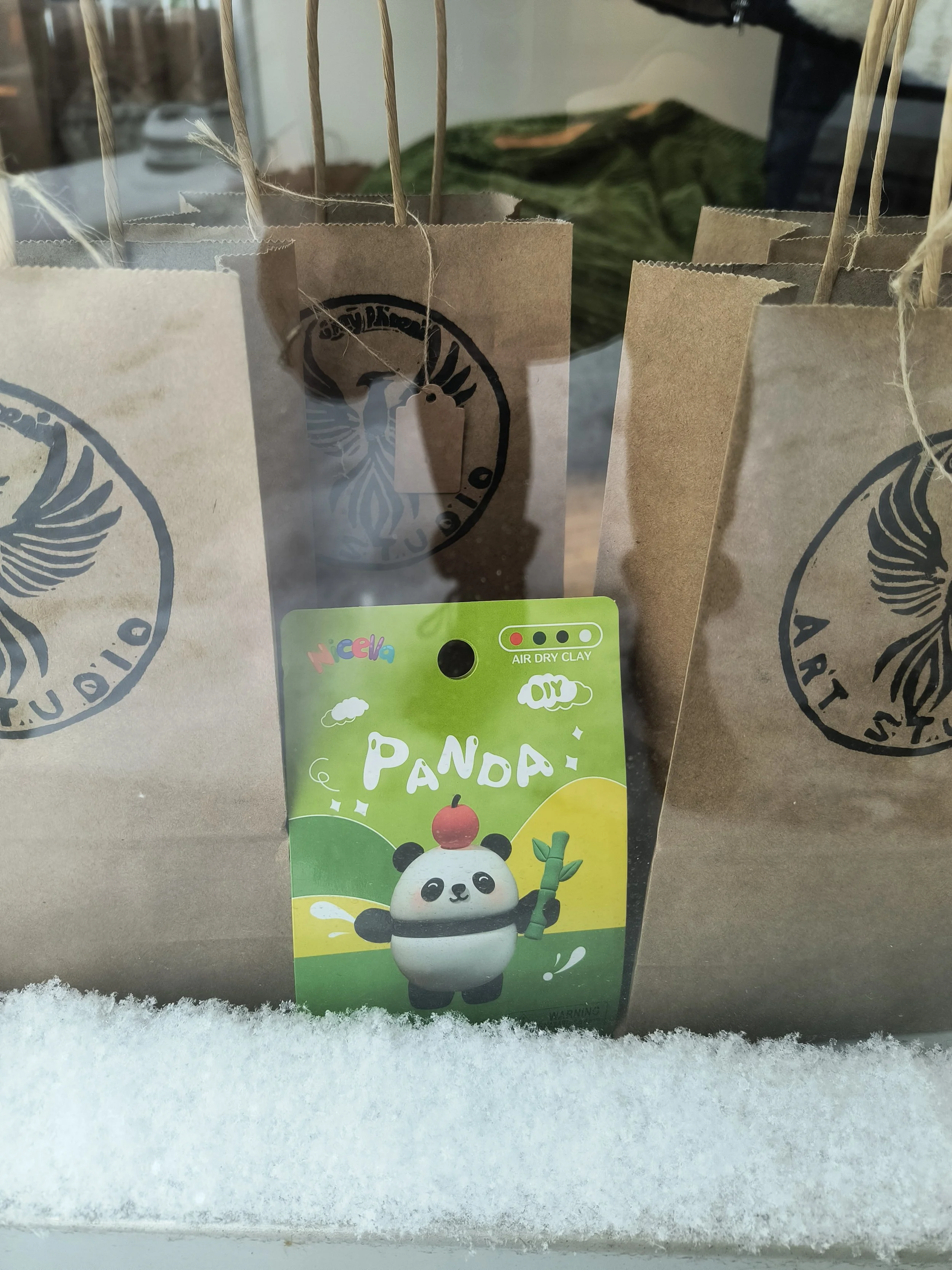 Kids airdry clay bag.jpg