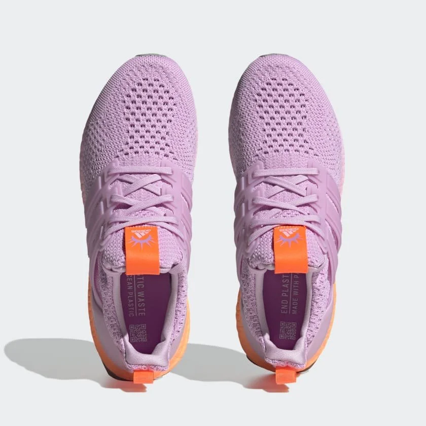 Ultraboost_5.0_DNA_Shoes_Purple_GV8737_02_standard_hover.jpg