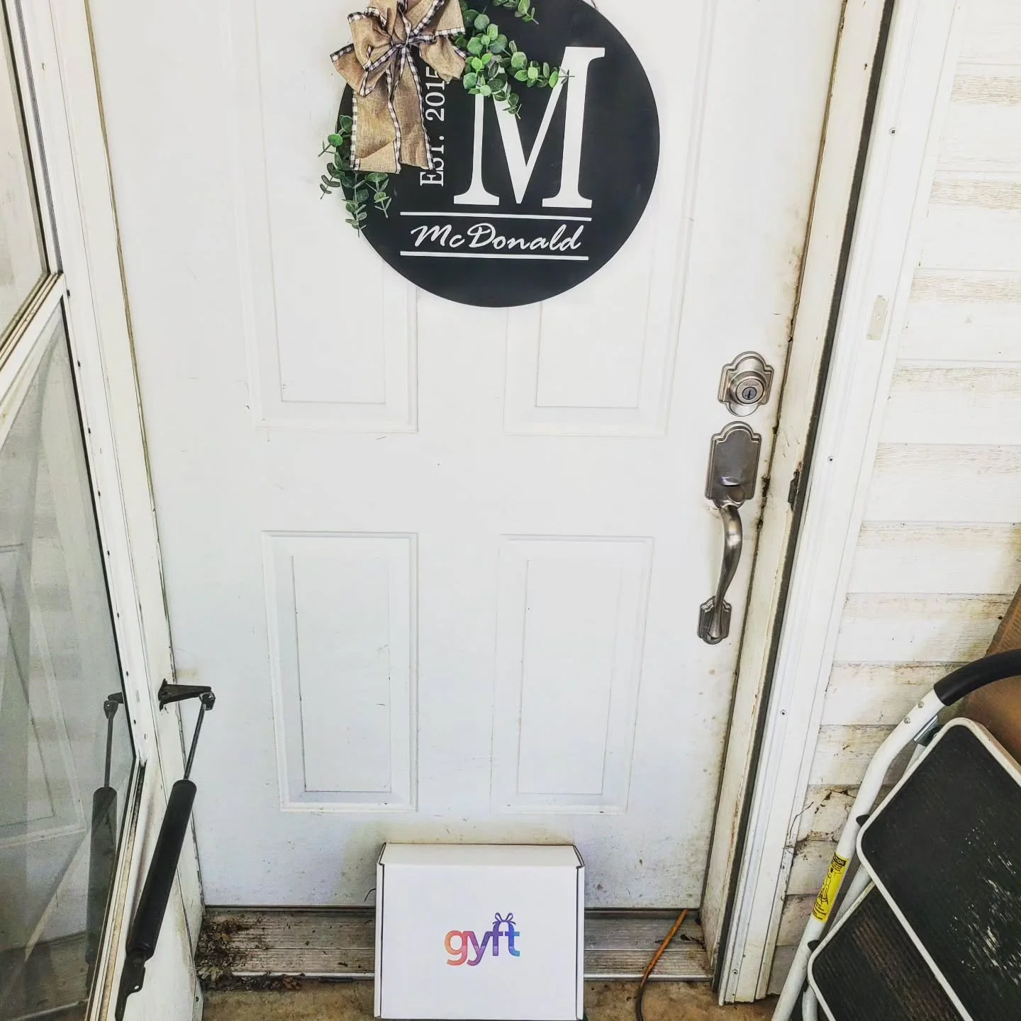 🫠Imagine coming home to little Gyft box unexpectedly. Not Amazon, what could it be?!?

Nothing better than a surprise package from the company you just did business with 🎁