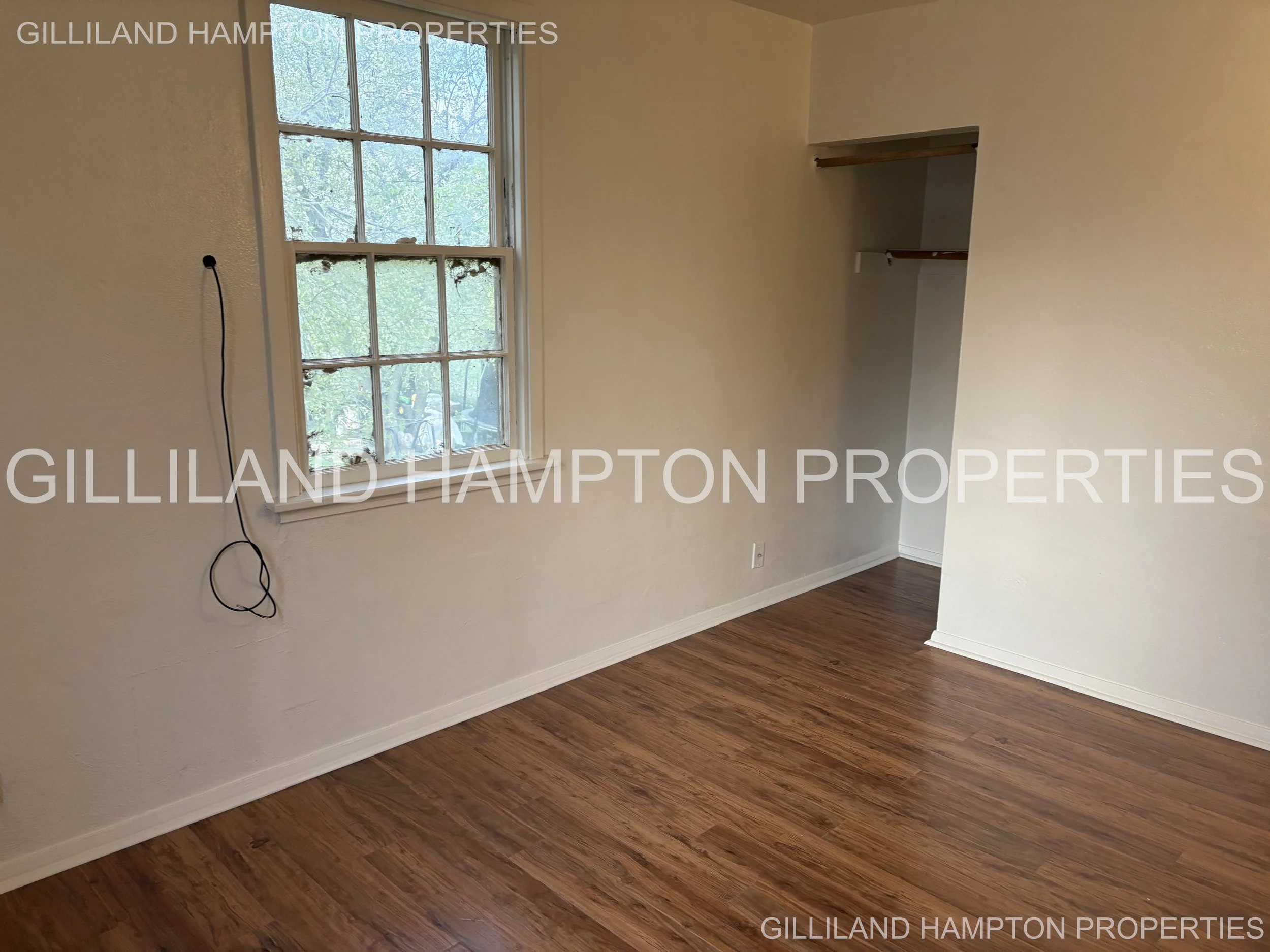 NEW 320 NW 15th 08.jpg