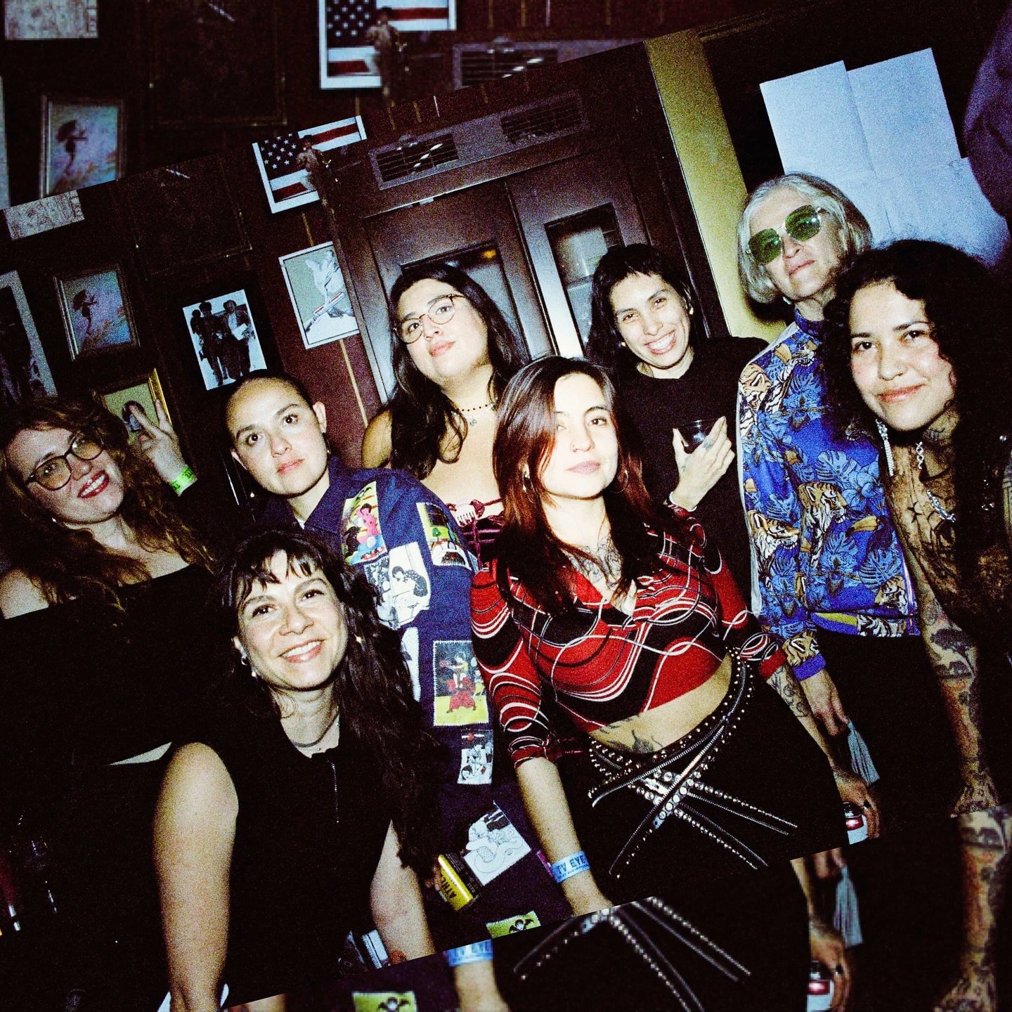 Hey! Our latest open decks at @rincontropicalny anniversary was so cool! What a nice group of Discolocas, music lovers y locas por los discos! 
Thanks to @sol_aramendi_vinylsun &bull; @its_kamikaz3_ &bull; @shessomethingelse &bull; @lauraparrales_ &b