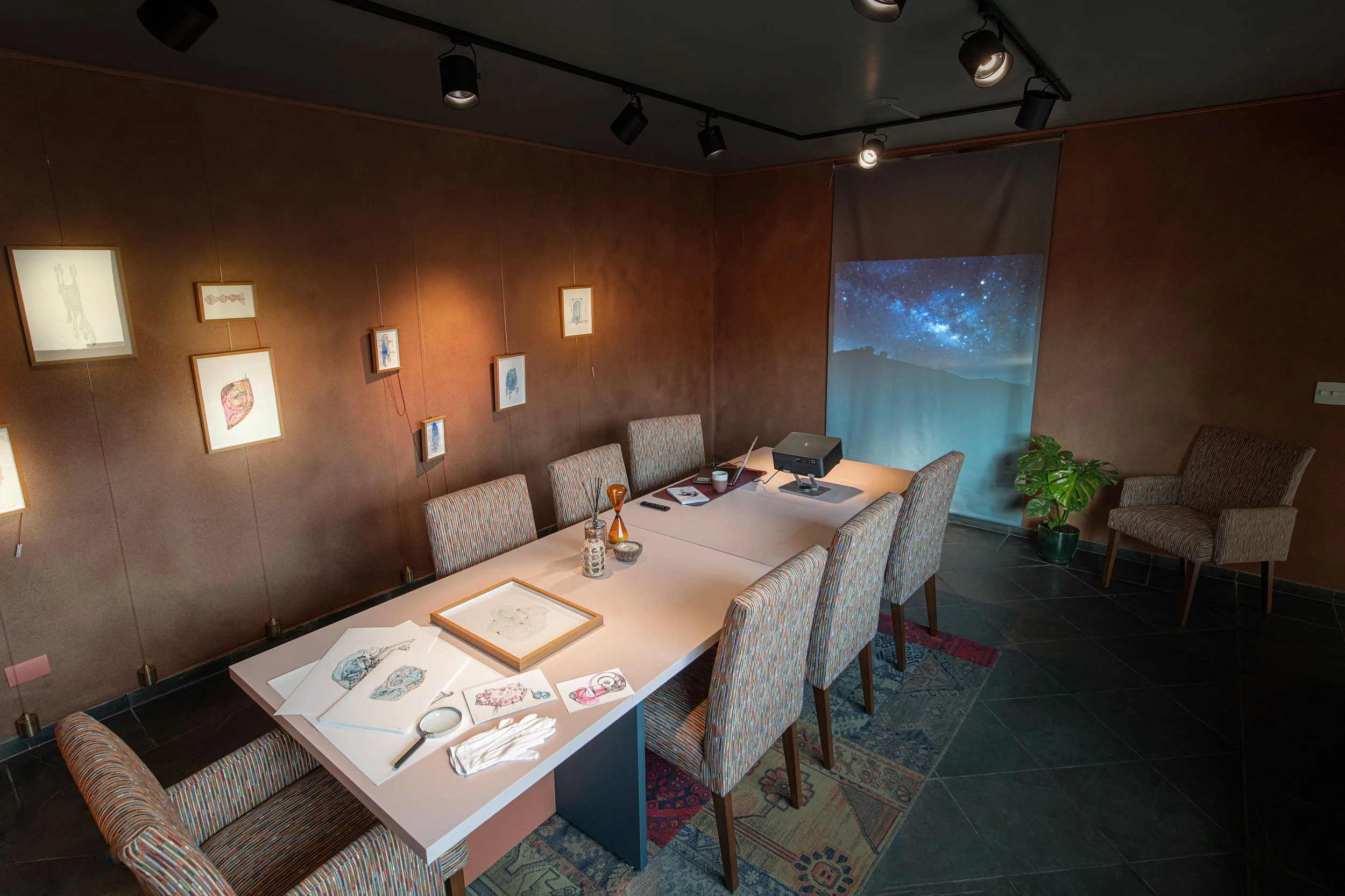 Sala Conceição da Casa Cuia, ambiente para reuniões, cursos, oficinas e eventos em Perdizes.