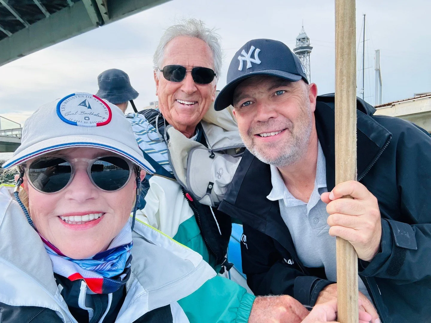 Last October, I was in Barcelona for the gorgeous J Class competition. As part of the run-up to the 37th America's Cup, it brings historic yachts (or their faithful modern replicas) back into the spotlight in a major sailing hub (Barcelona) during a 