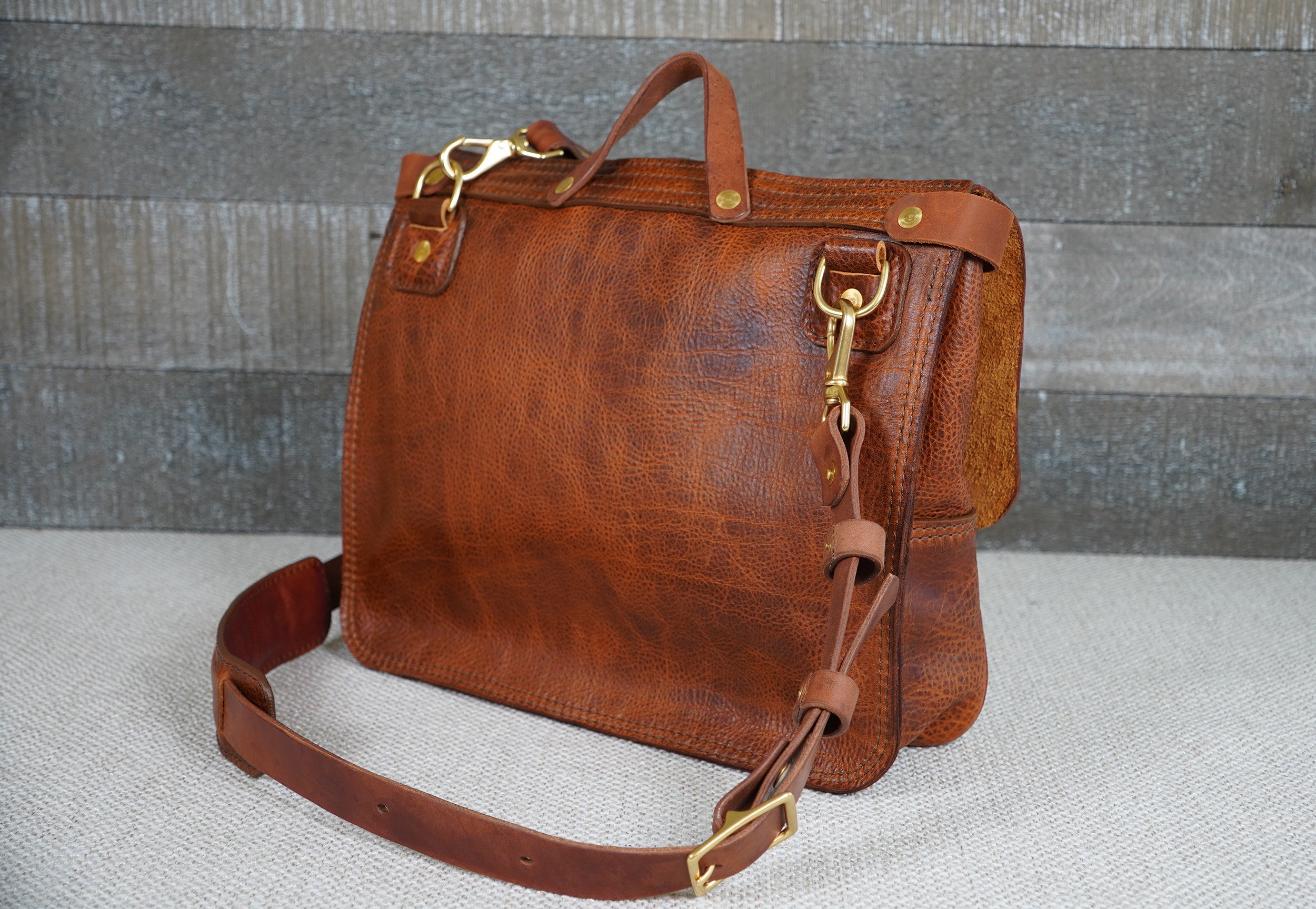 The Messenger Bag - Back.jpg