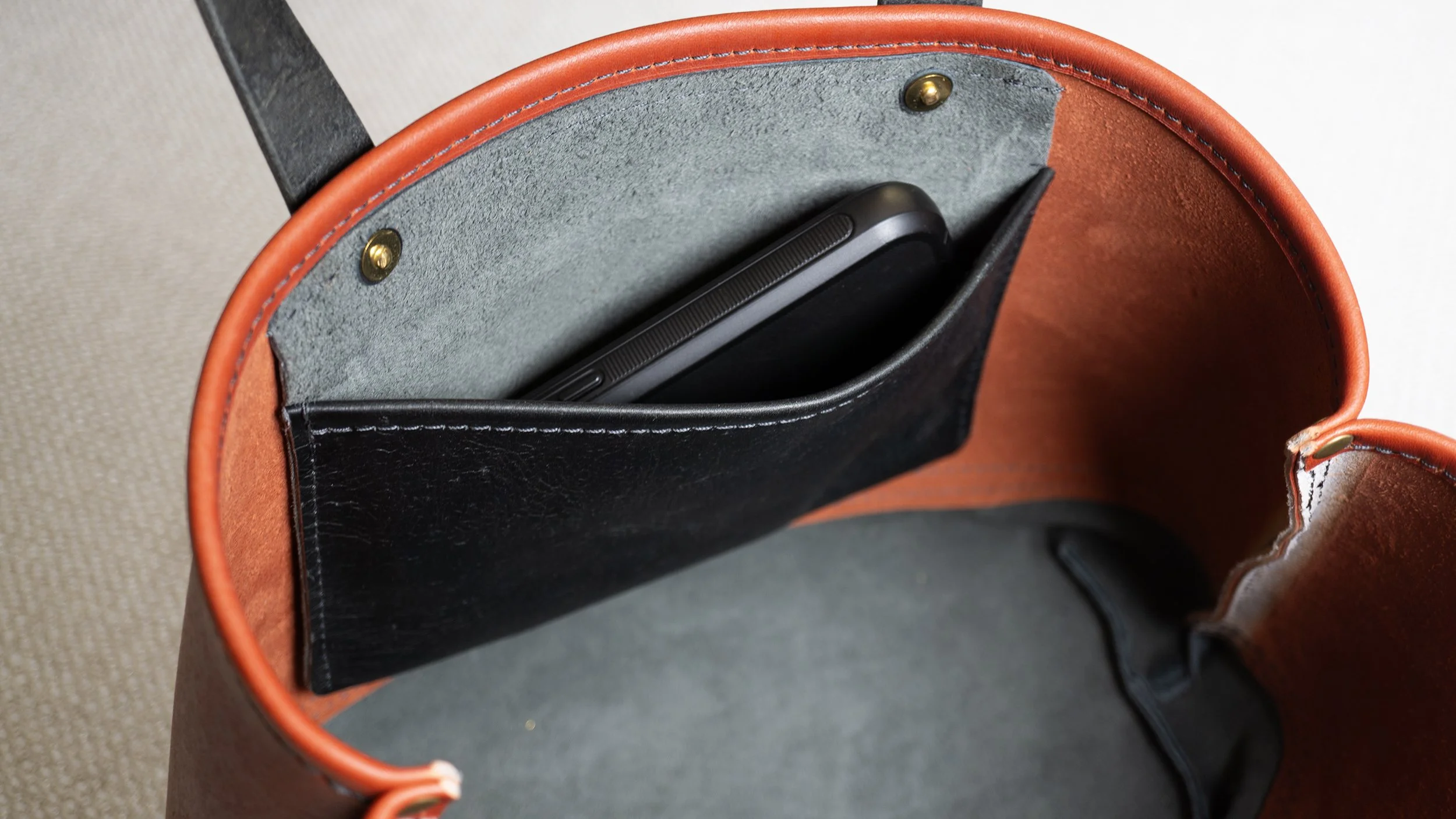 The Everyday Tote - Rust_Charcoal - Phone Pocket.jpg