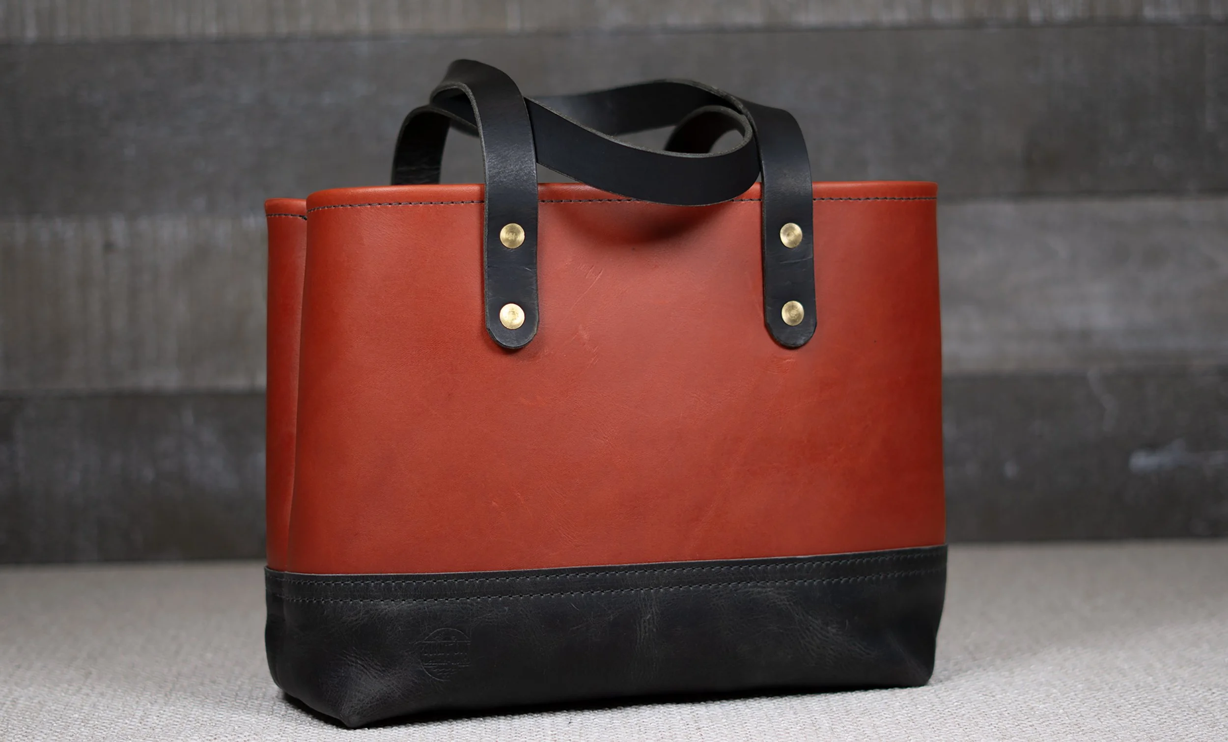 The Everyday Tote - Rust & Charcoal SB Foot