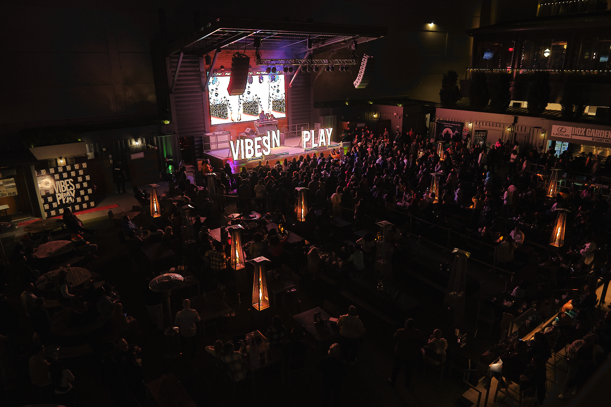 Vibes In Play presents Eryka Badu shot byAvionThomasPhotography 14.png