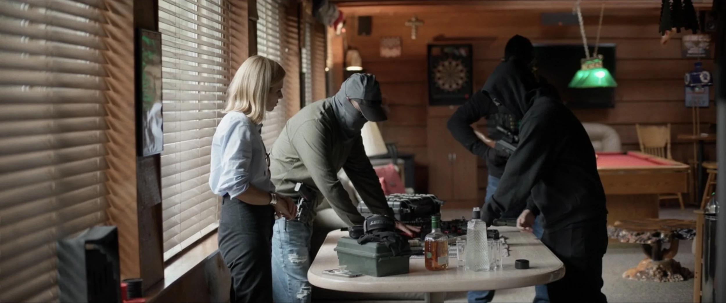 daniel-hollis-diamond-cinematographer-cinematography-director-of-photography-trafficked-mariana-van-zeller-nationa-geographic-30.jpg