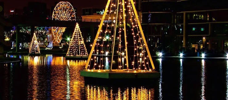 Happy Holidays from Beach Crew